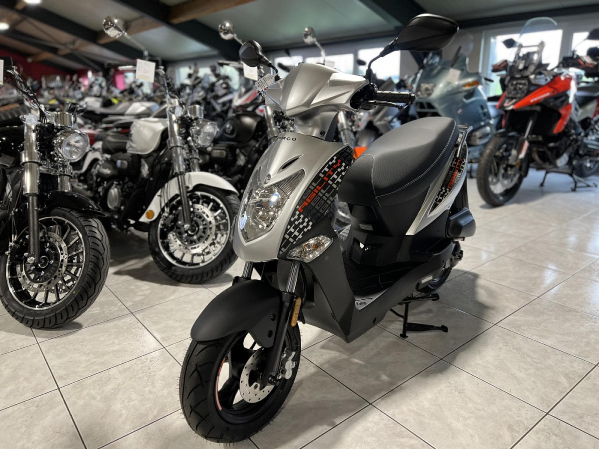 Kymco Agility CLASSE B  4T 45 km/h (2024) - Photo 2