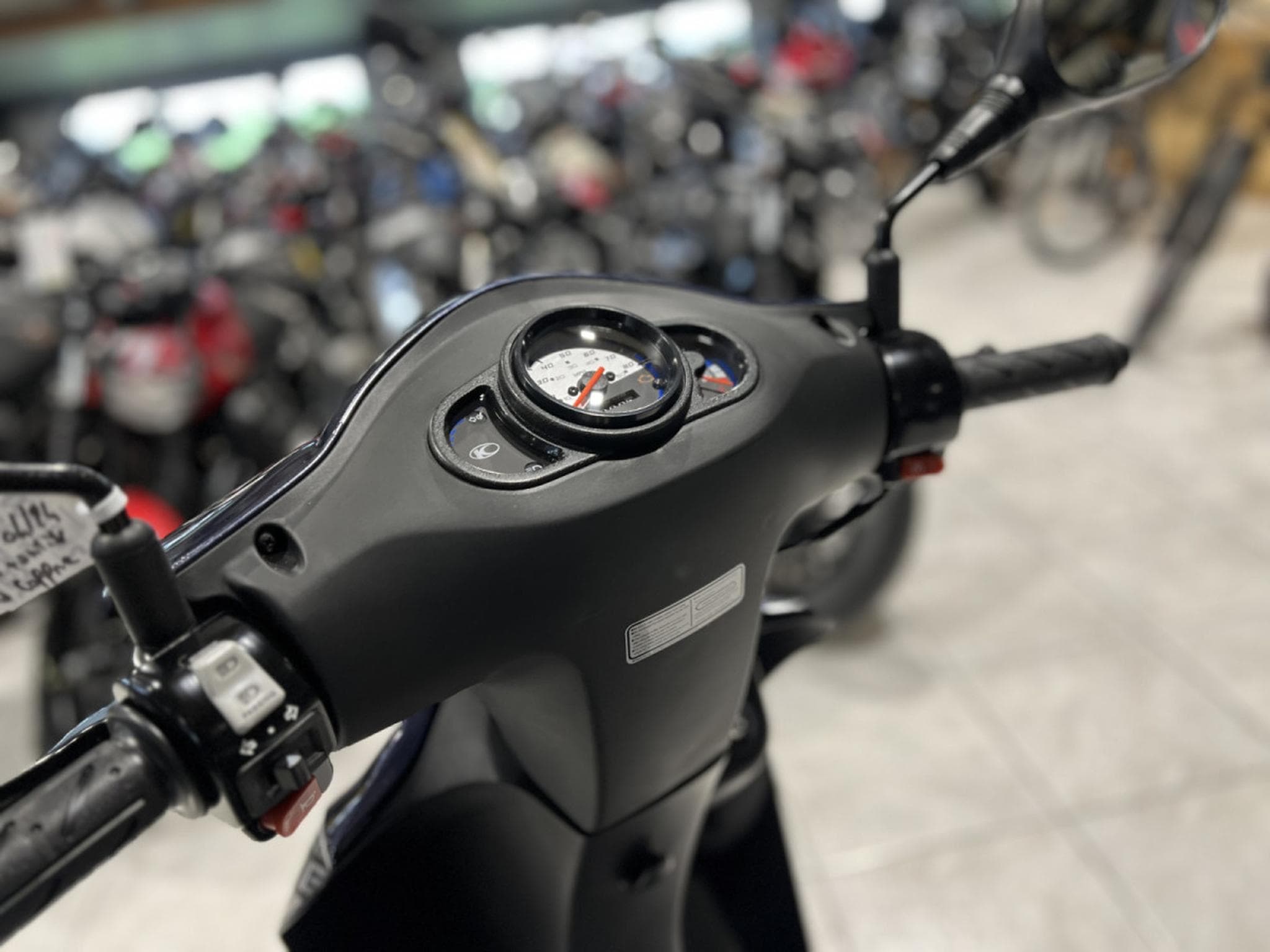 Kymco Agility CLASSE B 4T 45 km/h (2024) - Photo 5