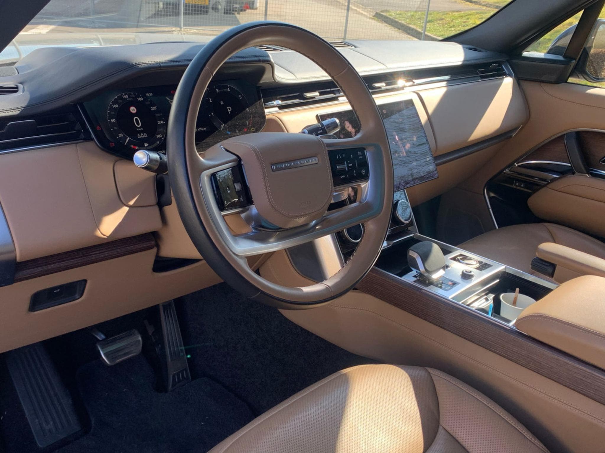 Land-Rover Range Rover SWB P530 HSE Mark I (2022) - Photo 9