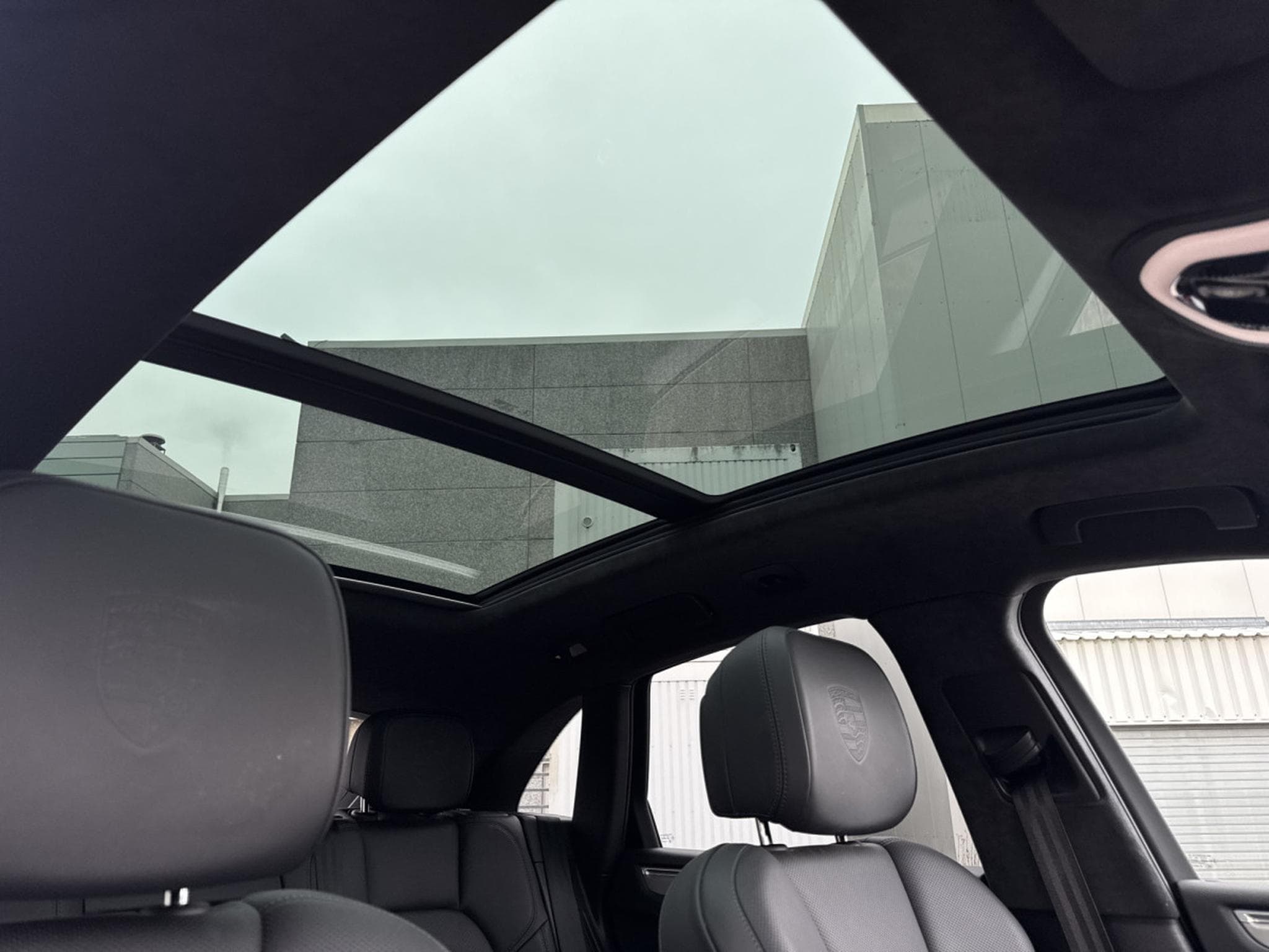 Porsche Macan Porsche Macan Turbo - Chrono Sport - PDLS+ - BOSE (2021) - Photo 12