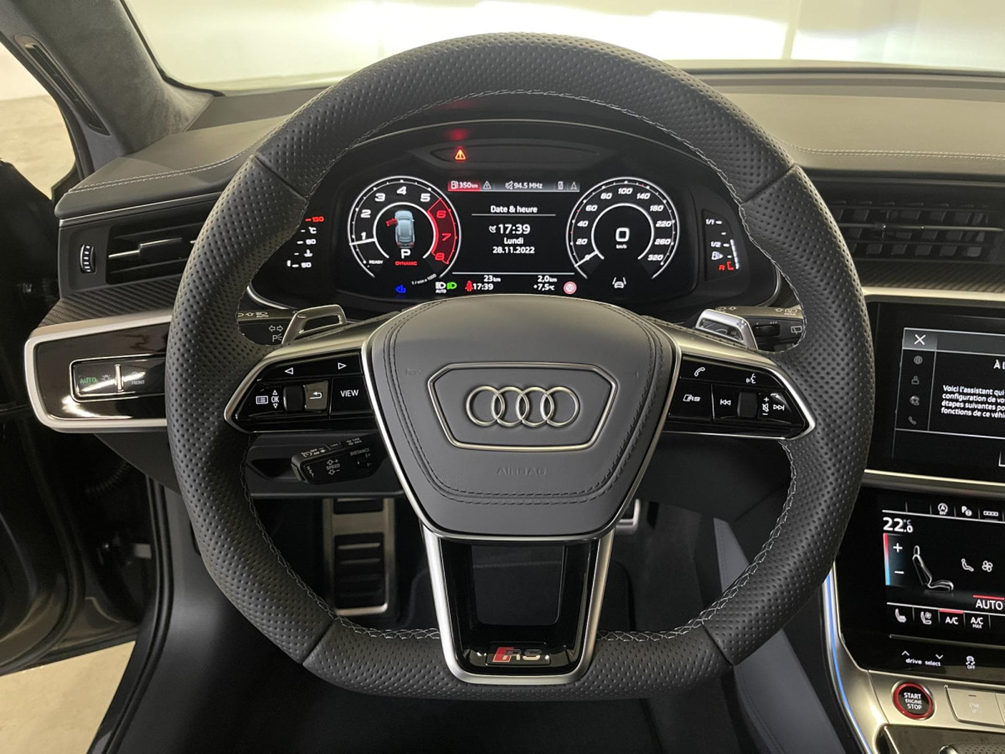 Audi RS6 EXCLUSIVE / B&O / MATRIX (2022) - Photo 11