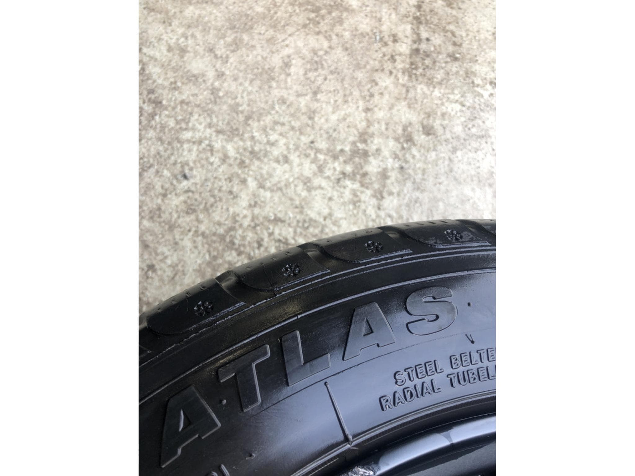 Jantes alu + Pneus h – 16" - Photo 3