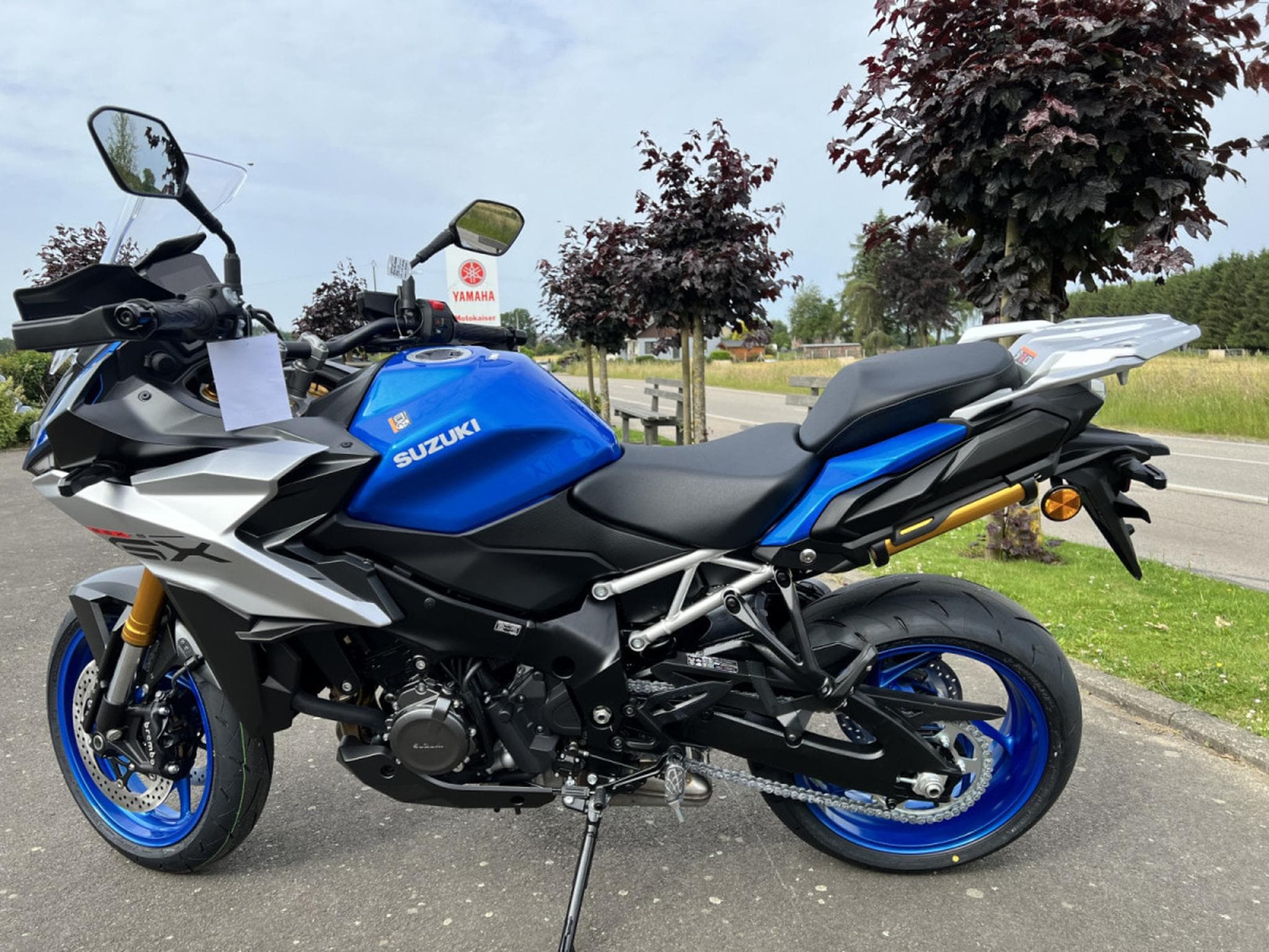 Suzuki GSX-S 1000 GX (2026) - Photo 4