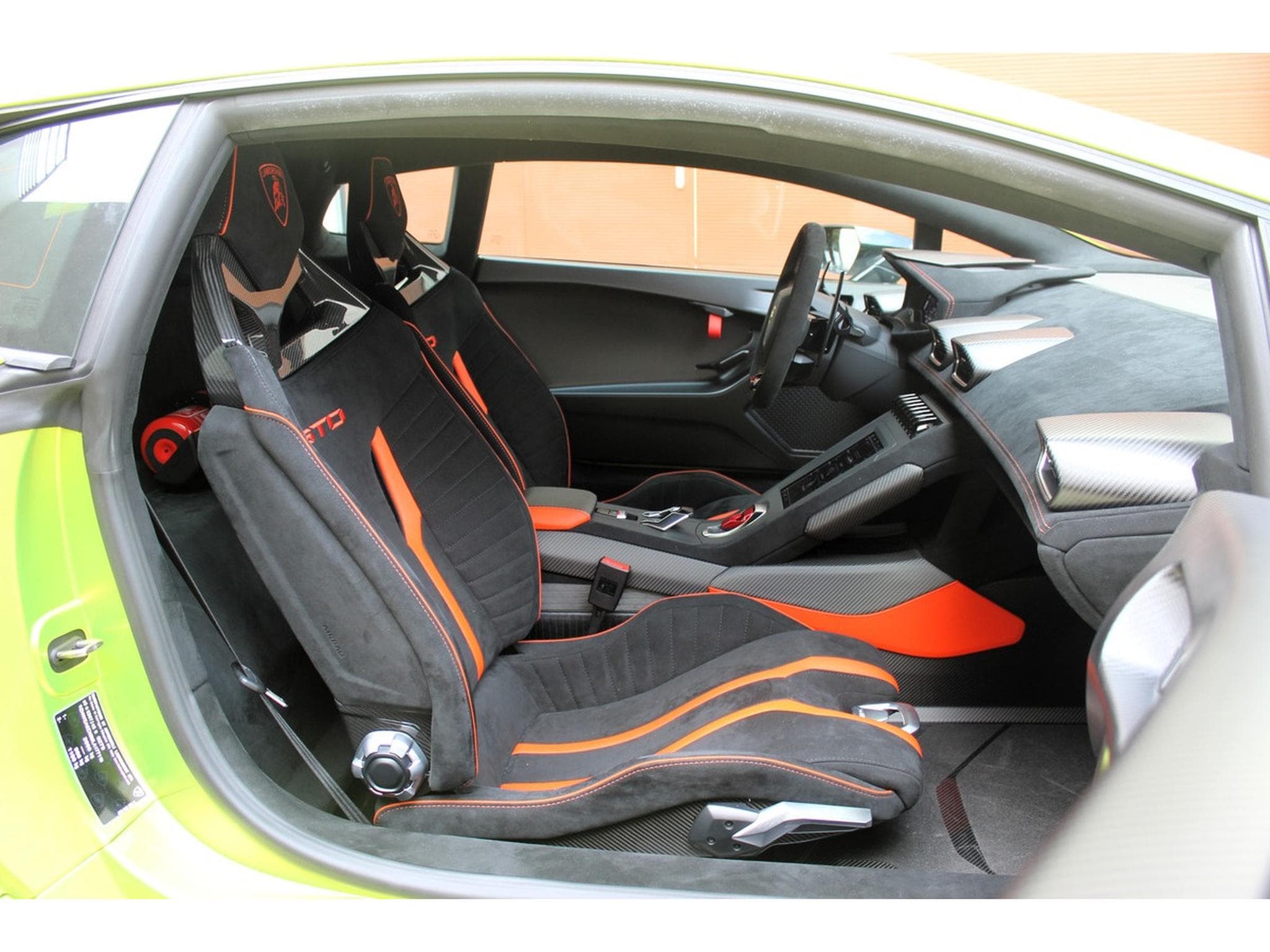 Lamborghini Huracán STO 5.2 V10 640 RWD LDF7 (2022) - Photo 8
