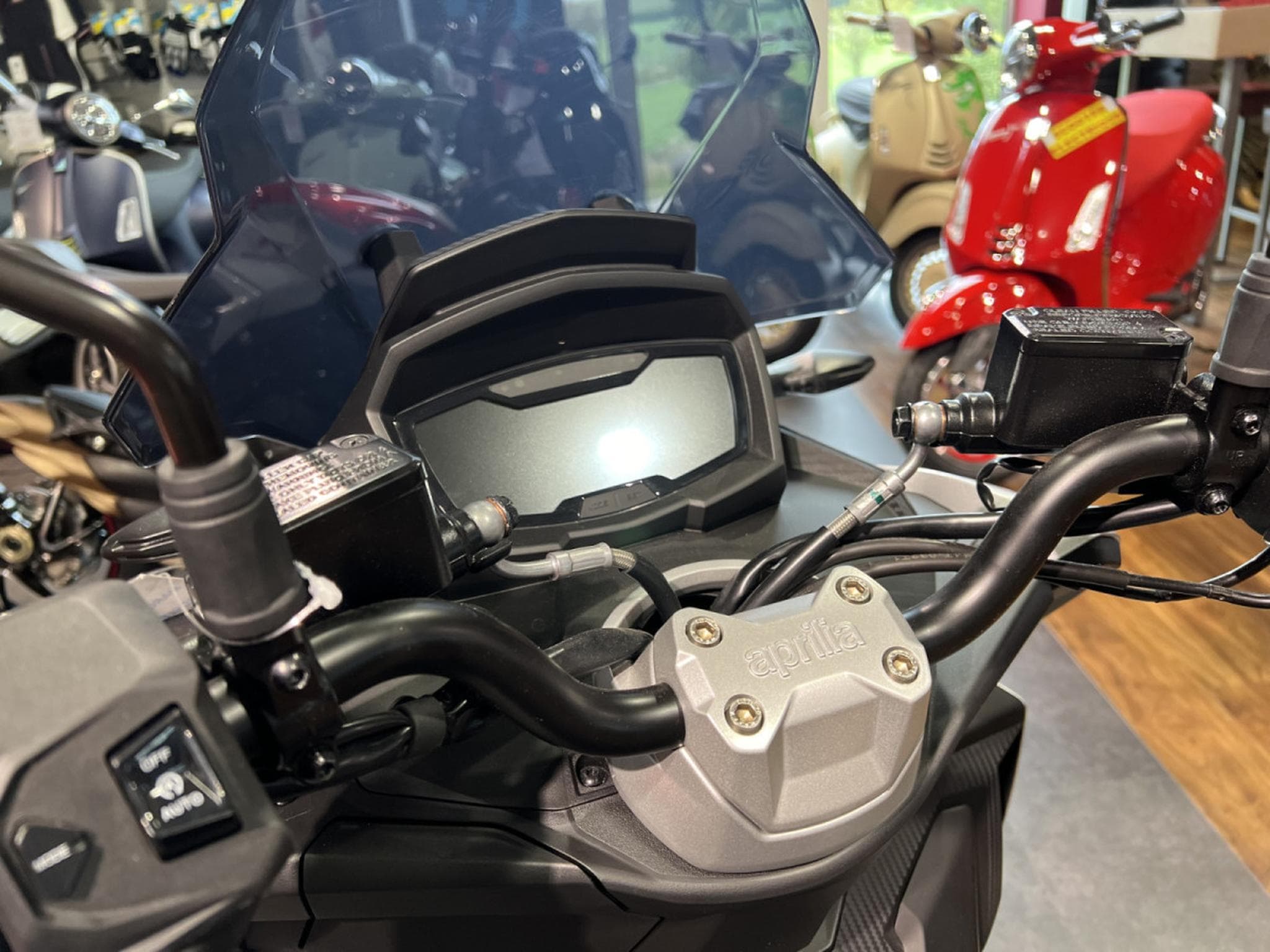 Aprilia SR 200 GT SPORT (2026) - Photo 6