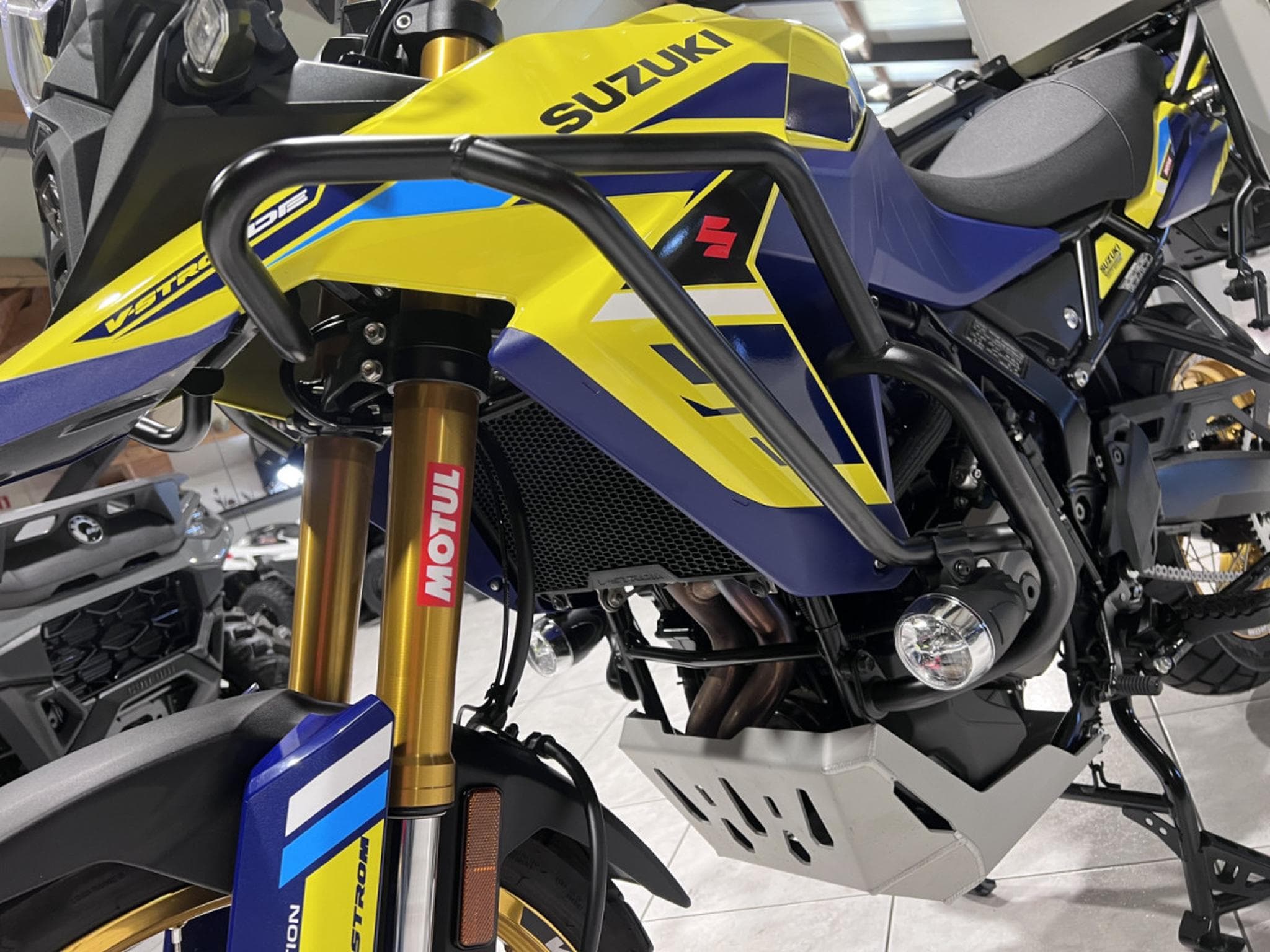 Suzuki V-Strom 800 Pack Rally + Full accessoires. (2024) - Photo 8