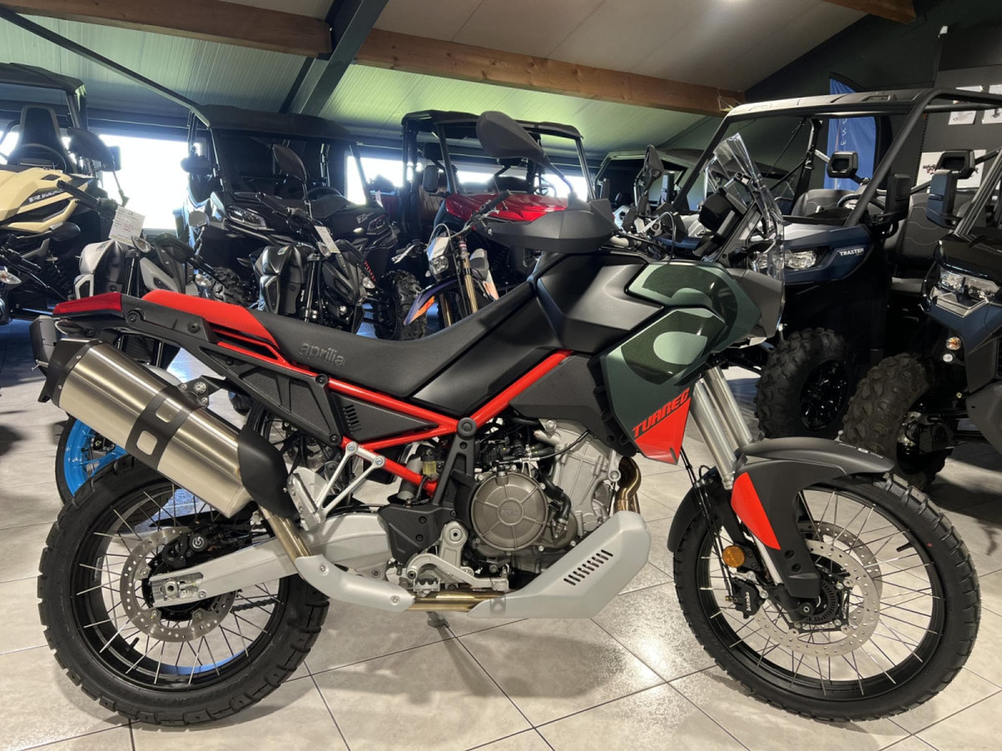 Aprilia Tuareg 660 Tornado Green disponible aussi en 35 KW (2026) - Photo 1
