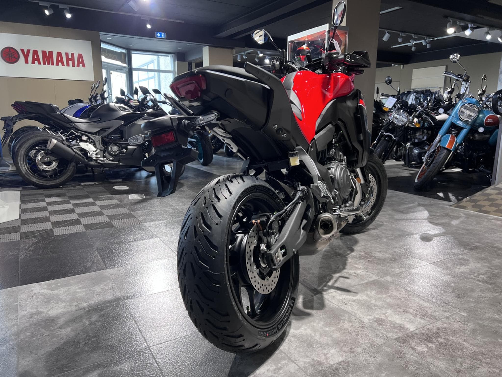 Yamaha Tracer 7 (2025) - Photo 3