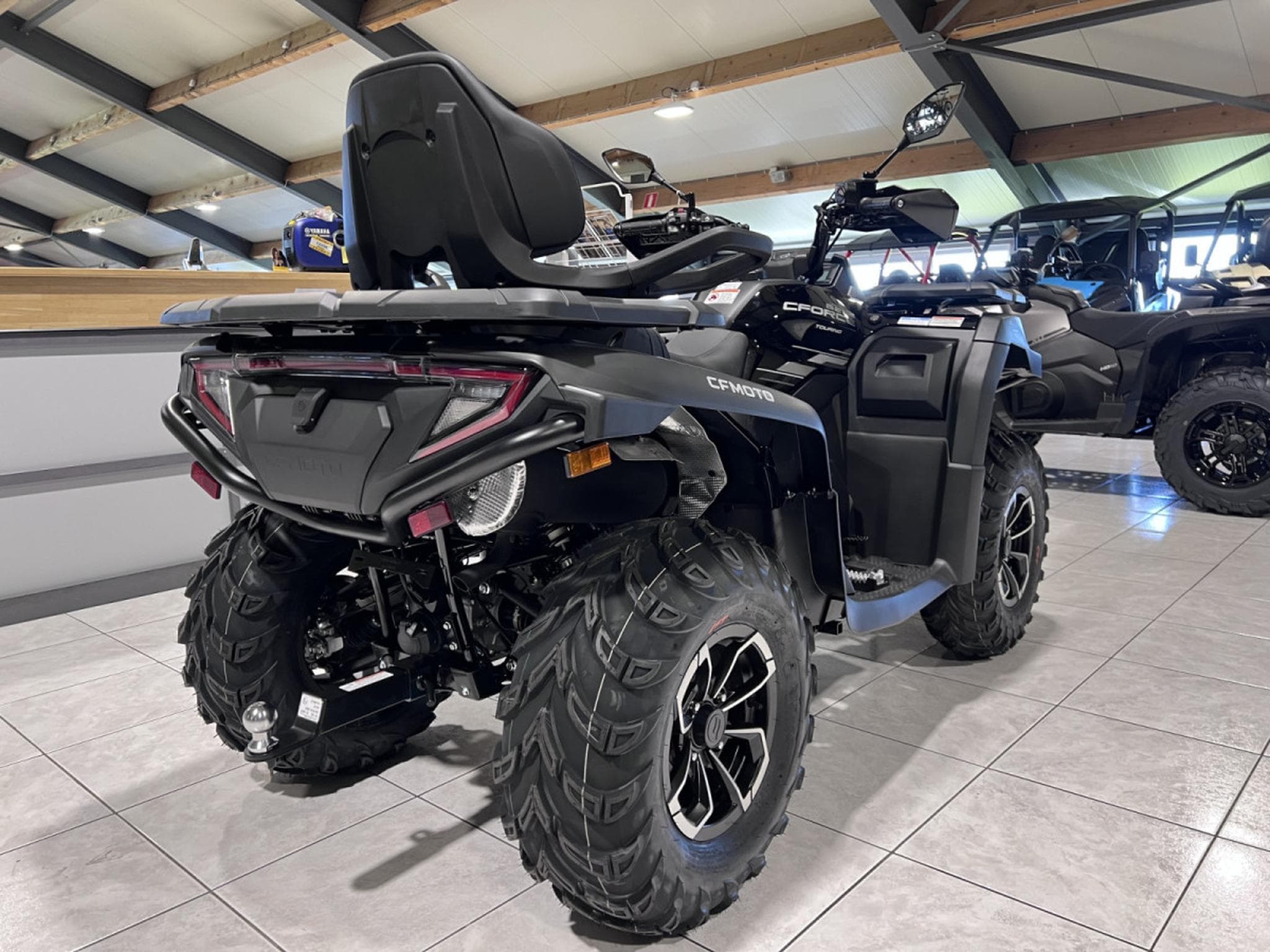 CF Moto CForce 625 Touring Agri ABS  T3 (2026) - Photo 3