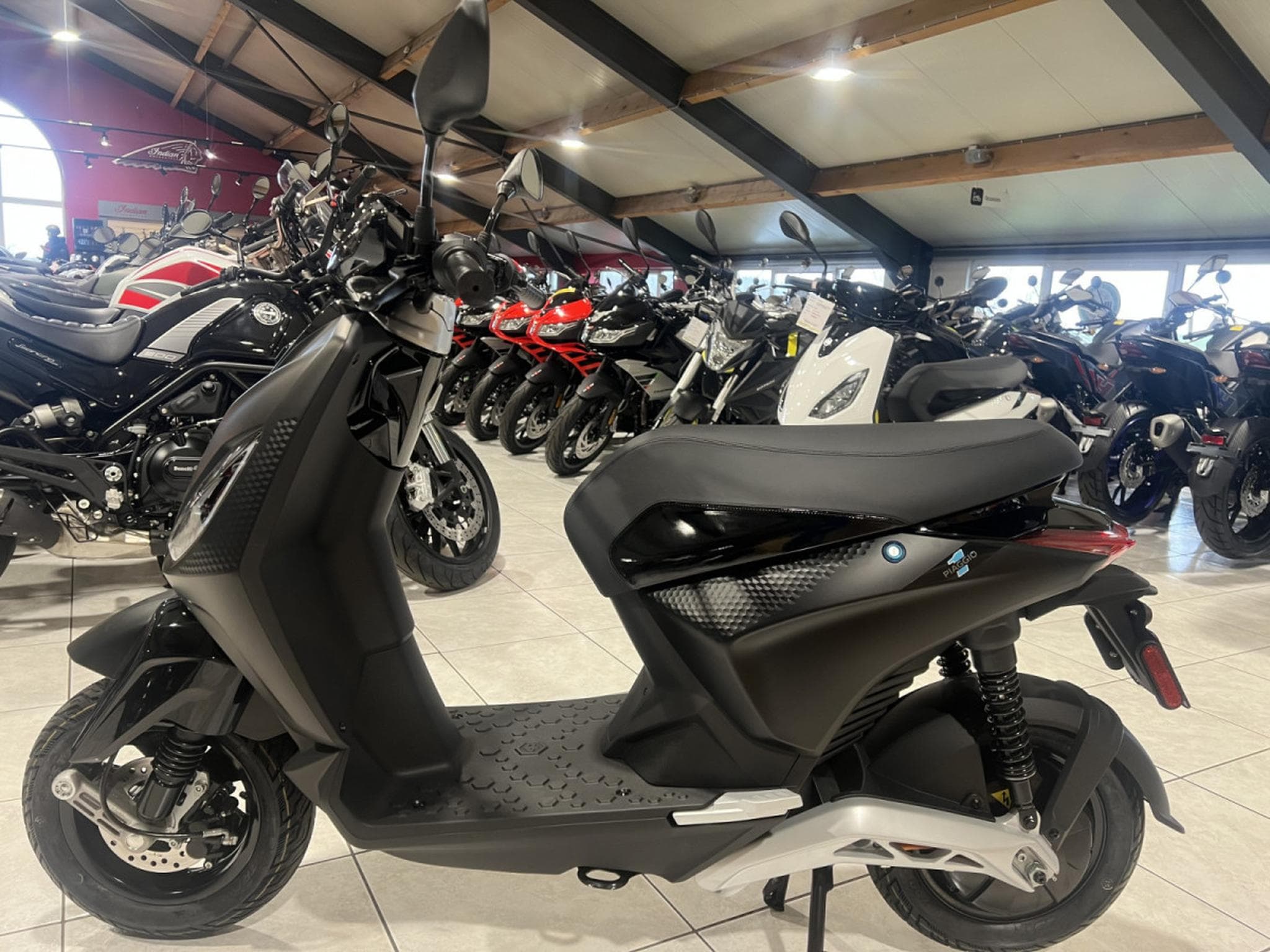 Piaggio C-Max PLUS autonomie 68 km en mode WMTC et 100 km en mode ECO B 45 (2026) - Photo 4