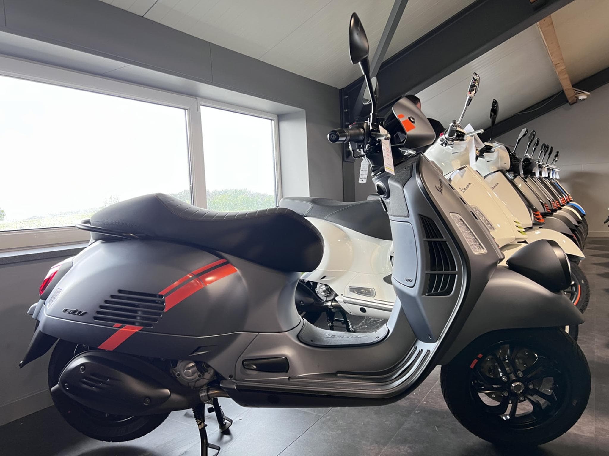 Vespa GTV 310 (2026) - Photo 1