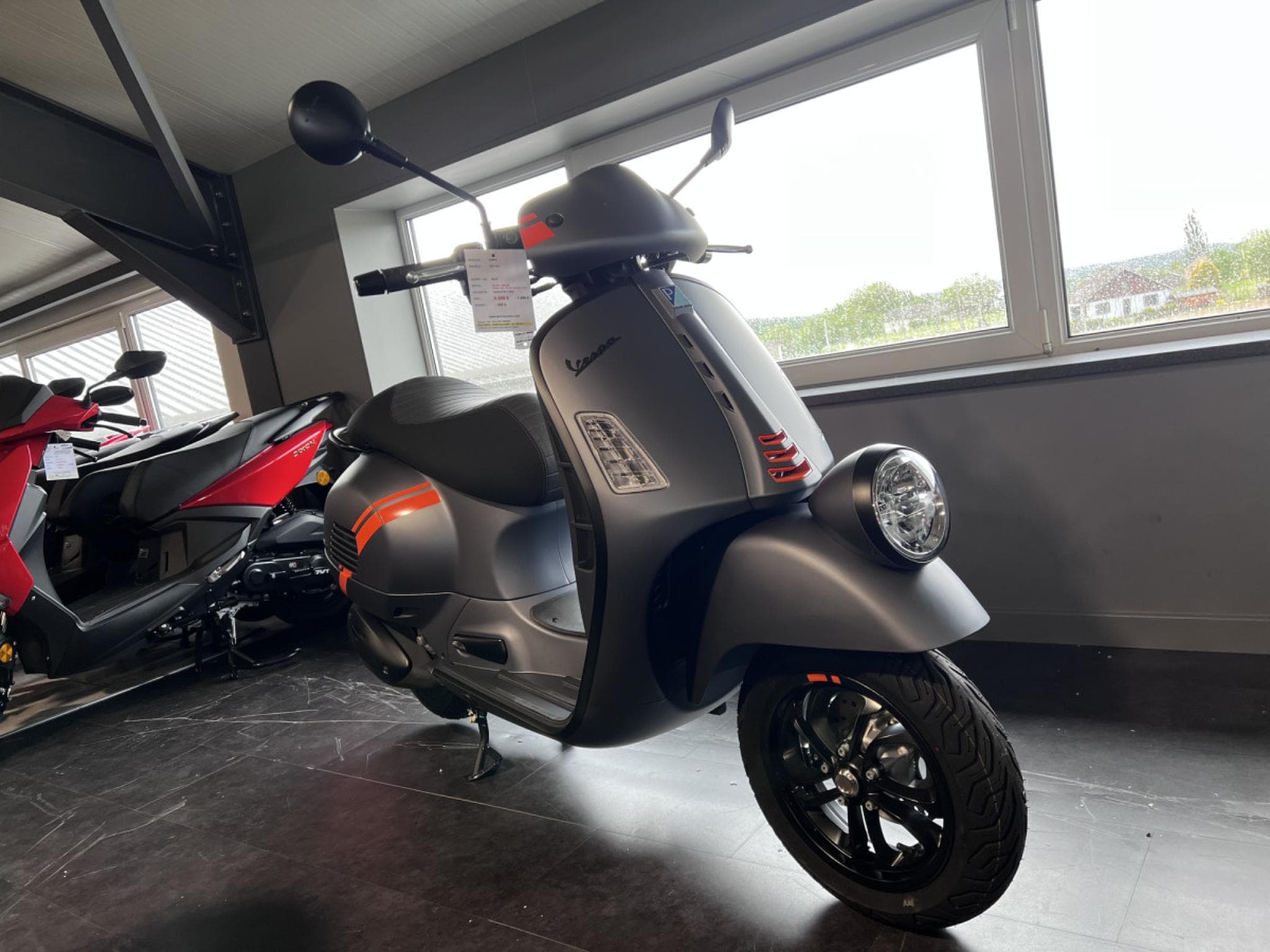 Vespa GTV 310 (2026) - Photo 7