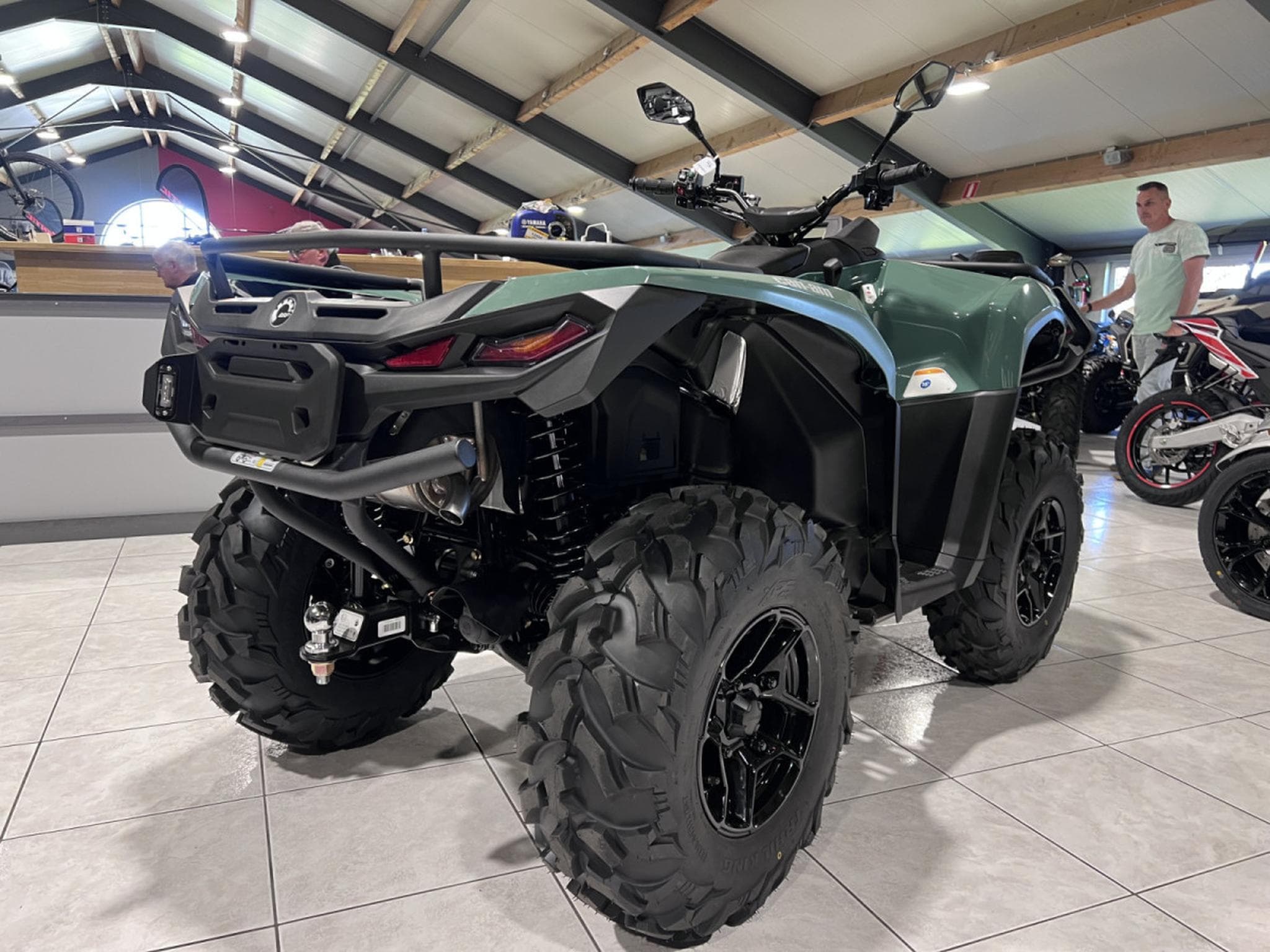 BRP Can-Am Outlander Pro MY26 XU T HD7  T3B  60 km/h (2026) - Photo 3