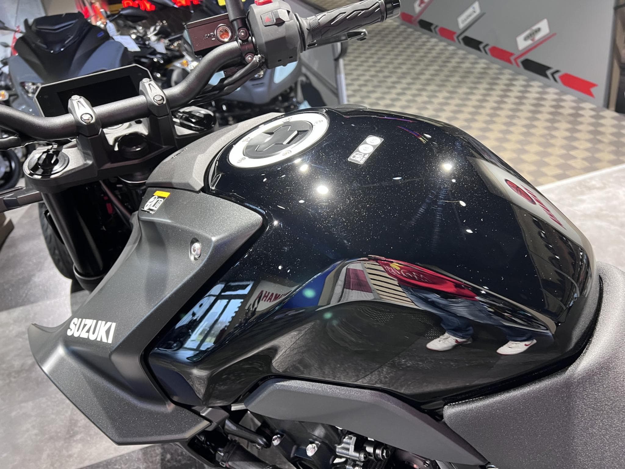 Suzuki GSX (2026) - Photo 6