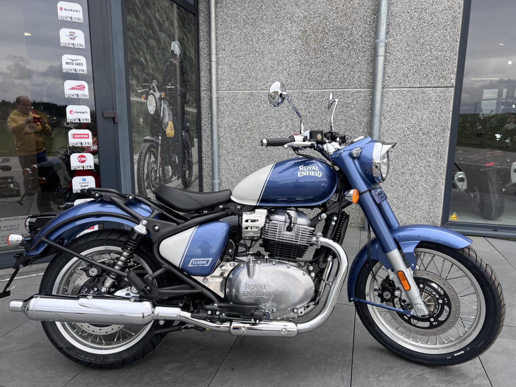 Royal Enfield Classic 650 Bruntingthorpe blue (2026) - Photo 1