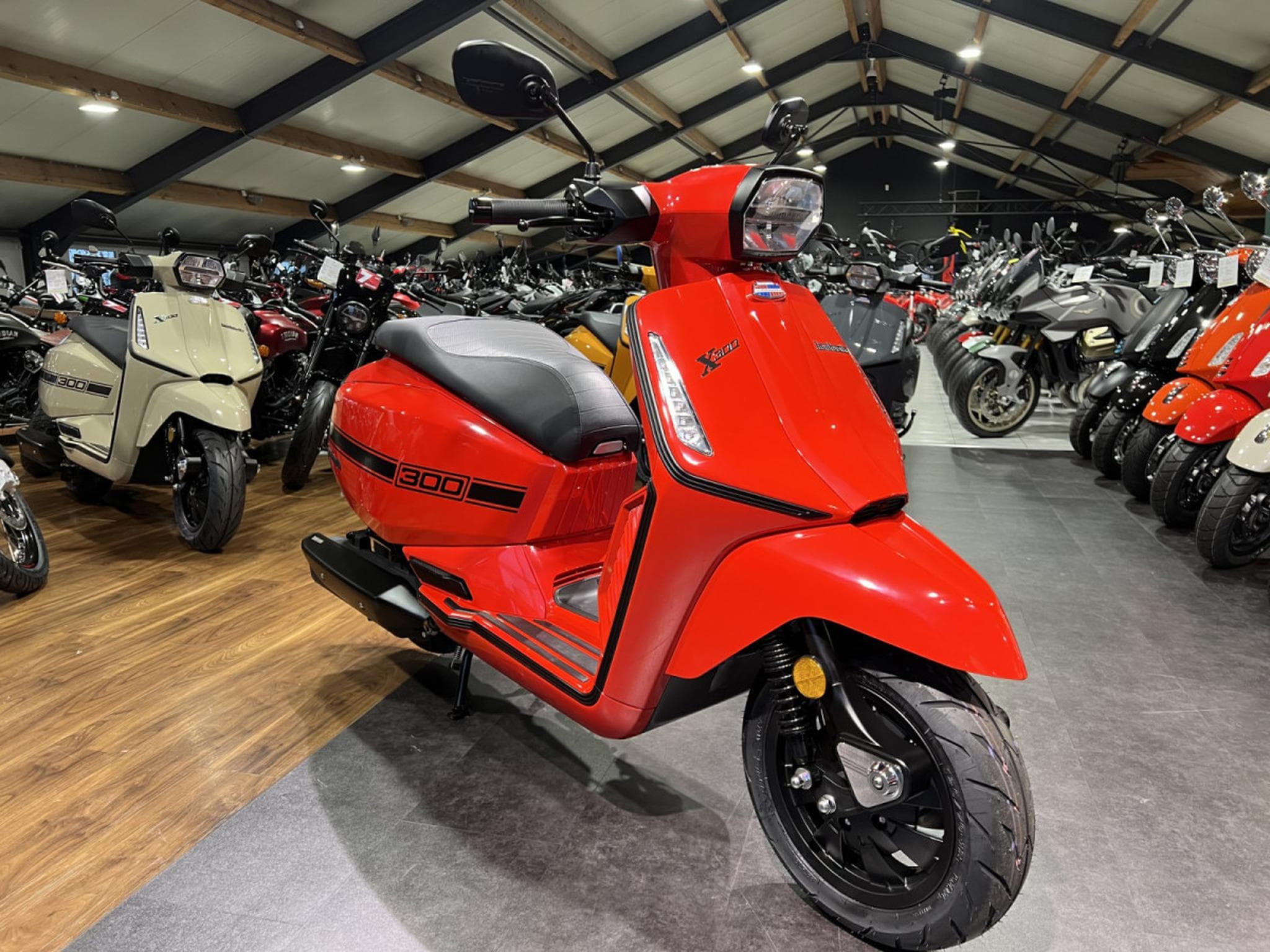 Lambretta X-300 SR (2026) - Photo 6