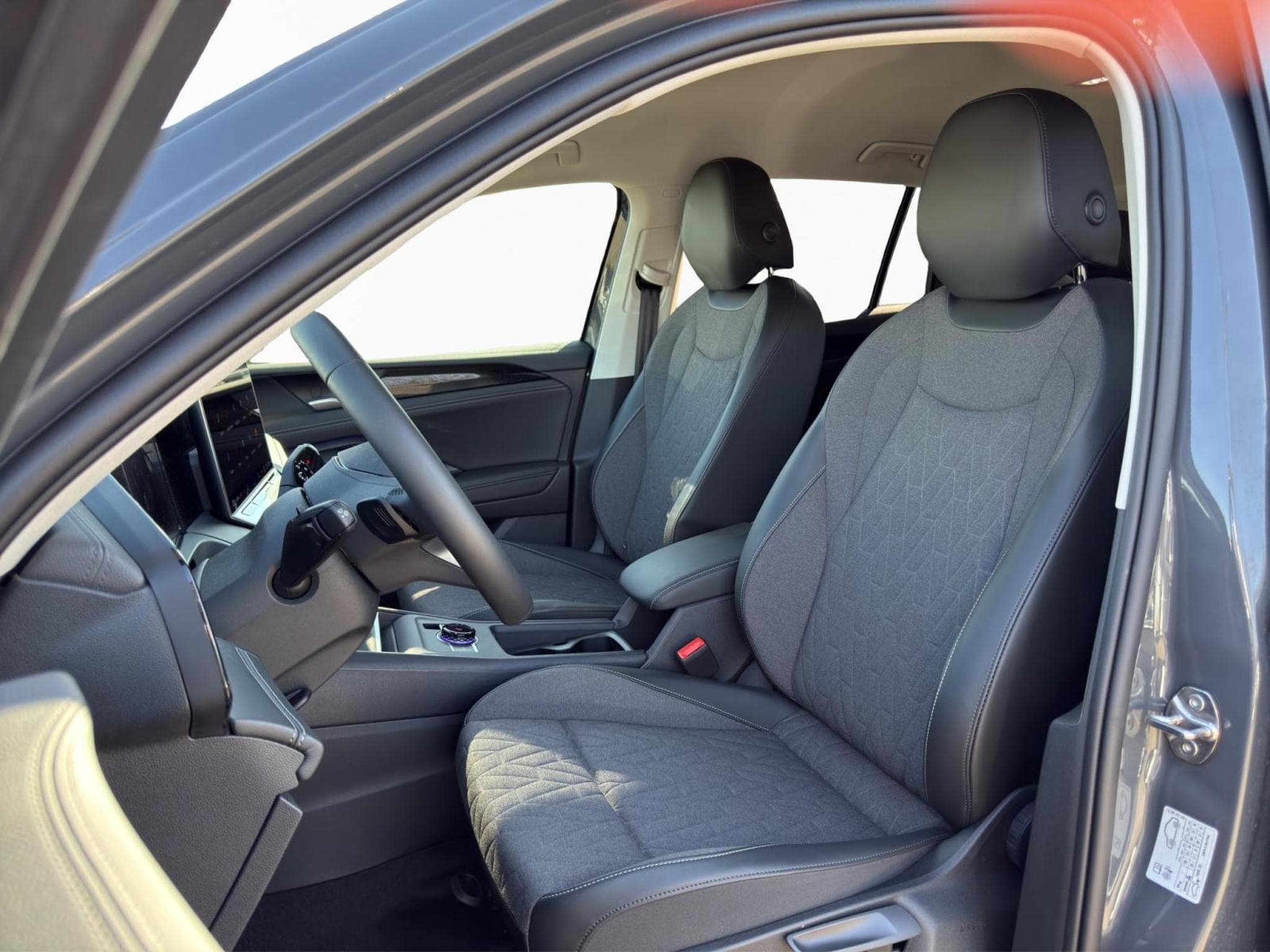 VW Tiguan Life (2026) - Photo 2