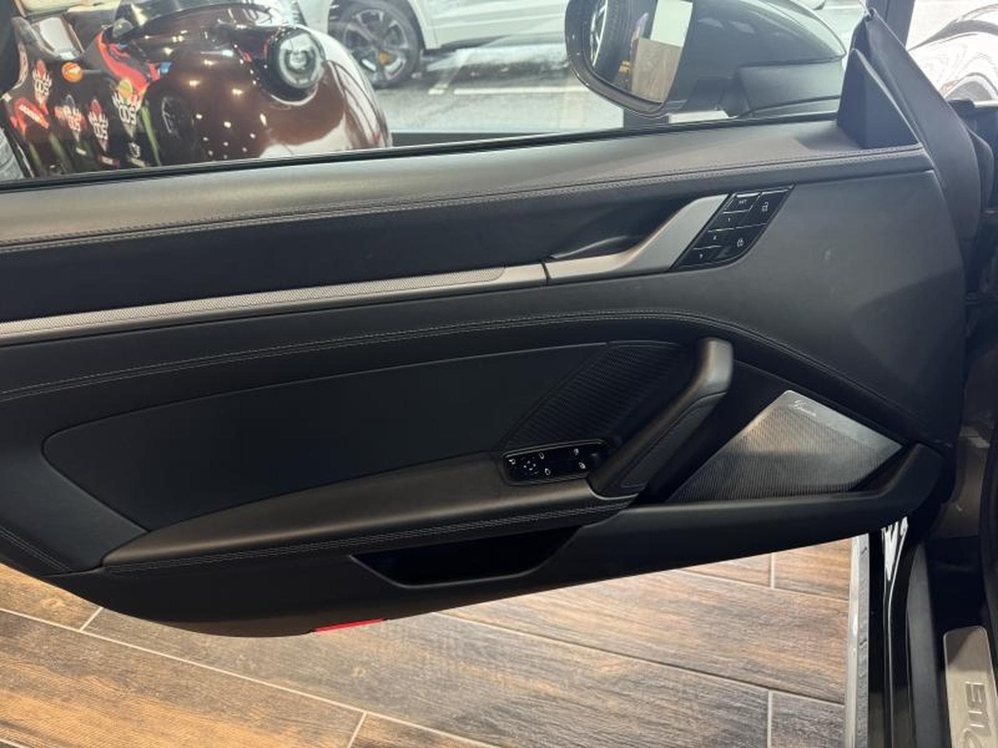 Porsche 911 Carrera 4S (2019) - Photo 14