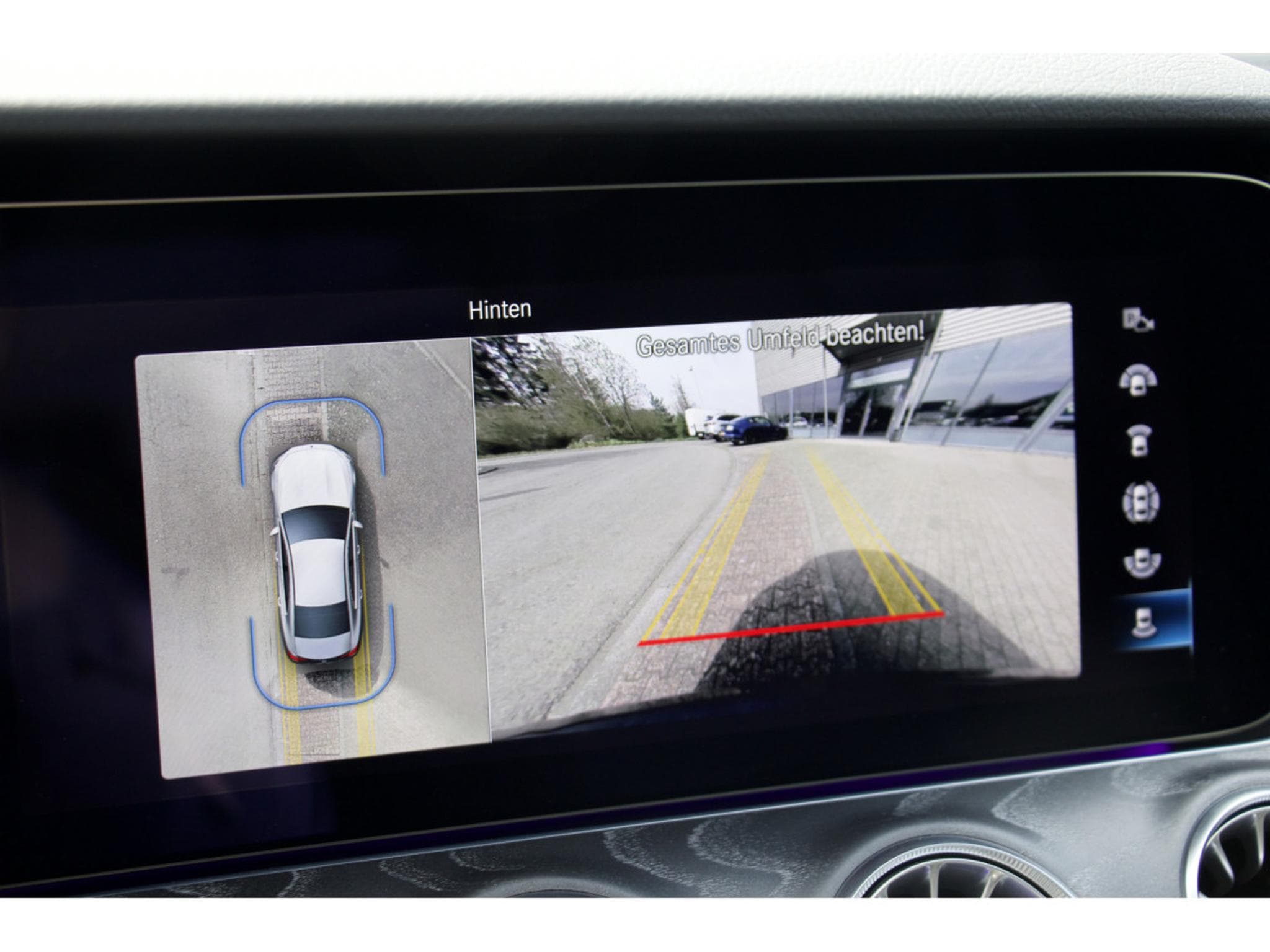 Mercedes CLS 450 4Matic AMG Line 360° Burmester Night (2022) - Photo 10