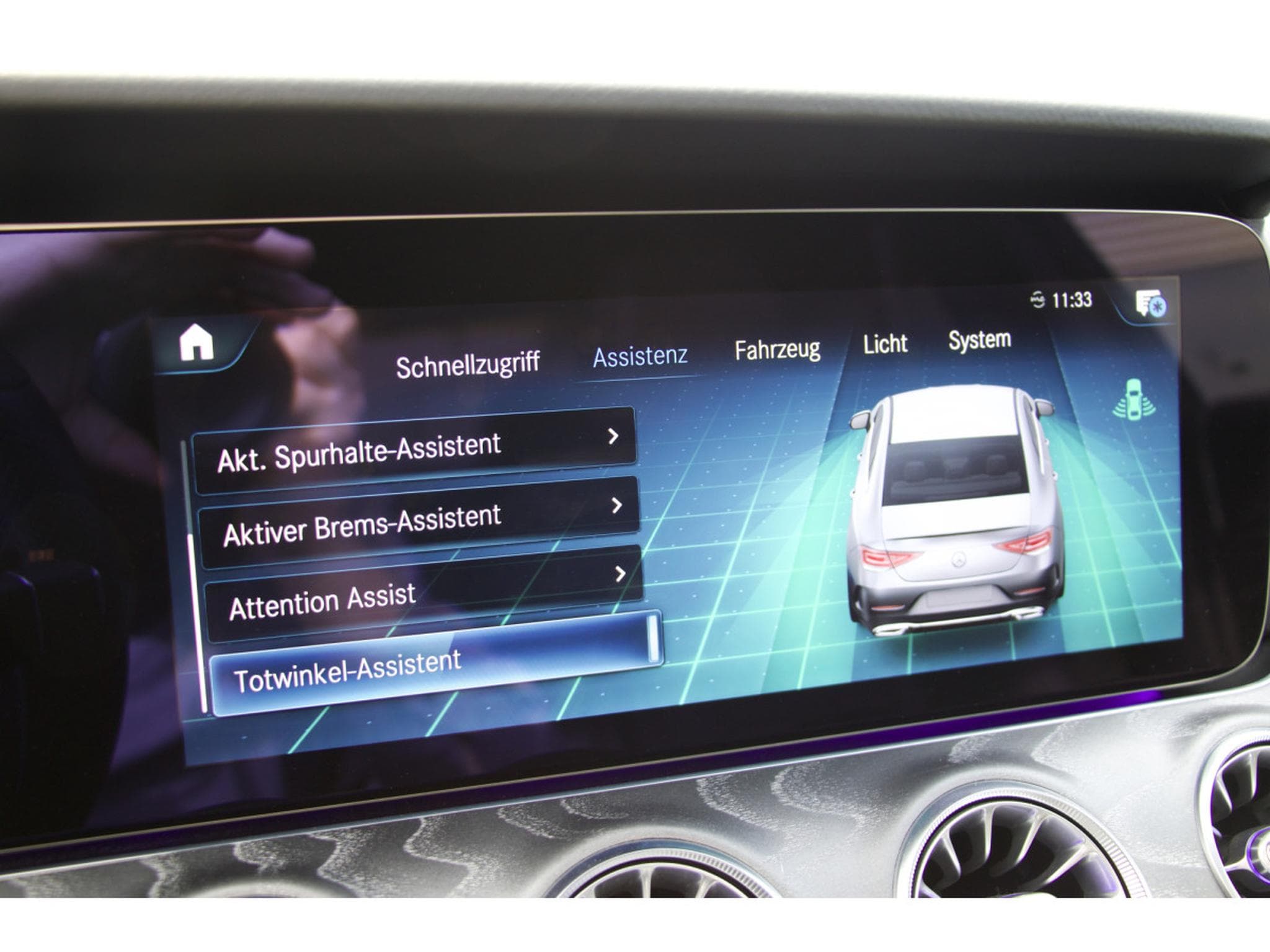Mercedes CLS 450 4Matic AMG Line 360° Burmester Night (2022) - Photo 12