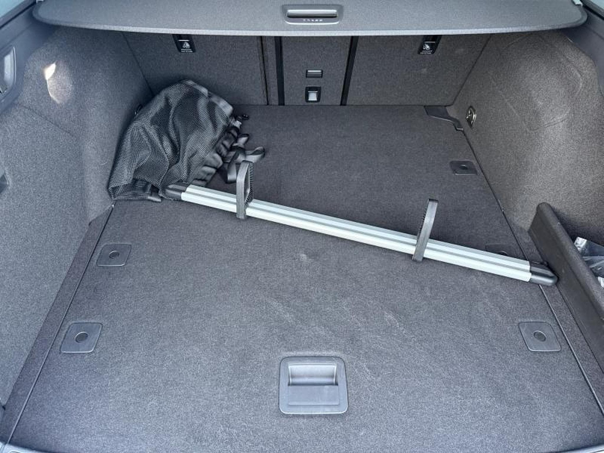 Skoda Superb L&K / DSG  / 360 / Diesel (2024) - Photo 18