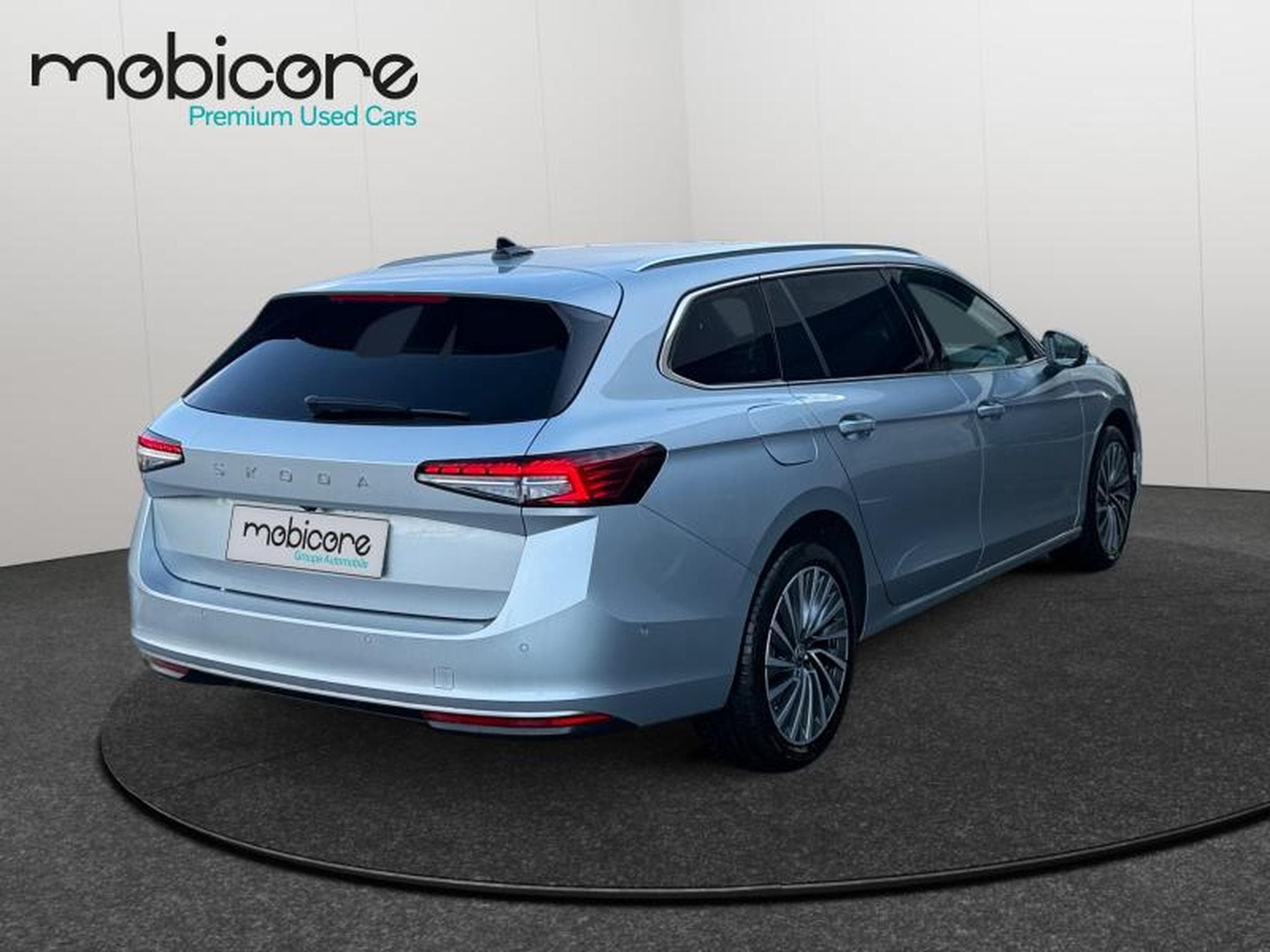 Skoda Superb L&K / DSG  / 360 / Diesel (2024) - Photo 2