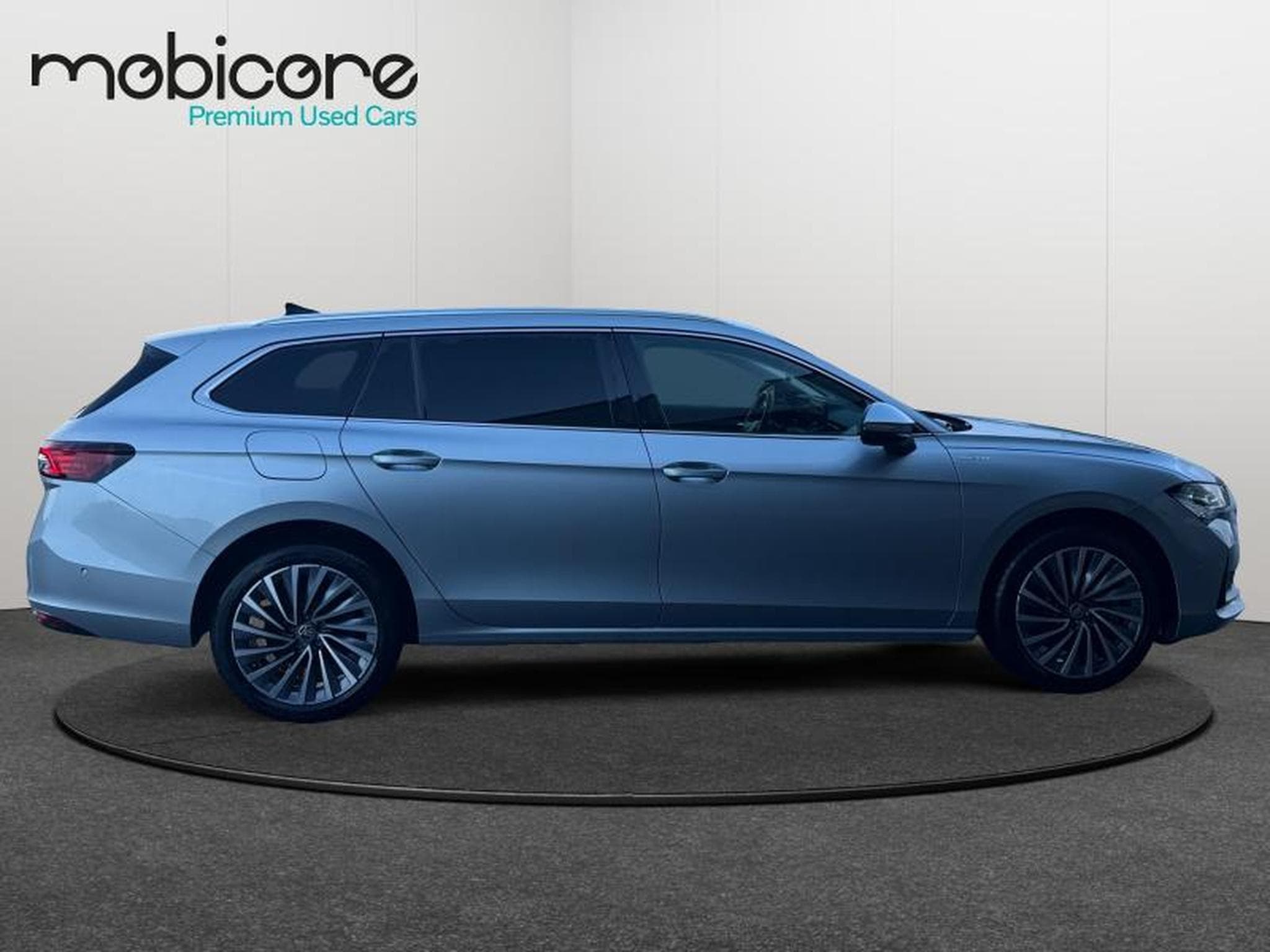Skoda Superb L&K / DSG  / 360 / Diesel (2024) - Photo 7
