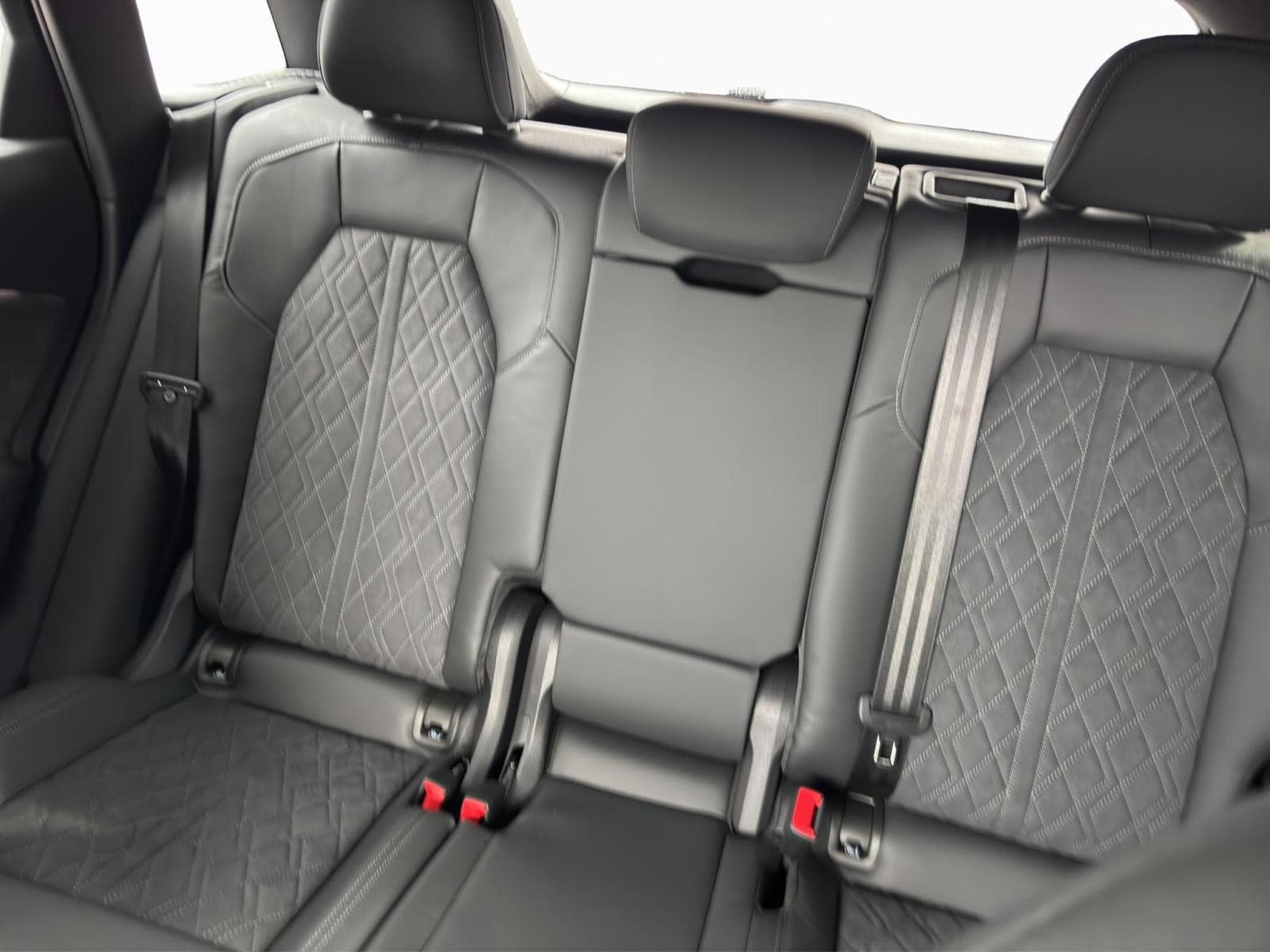 Audi Q5 SUV (2026) - Photo 8
