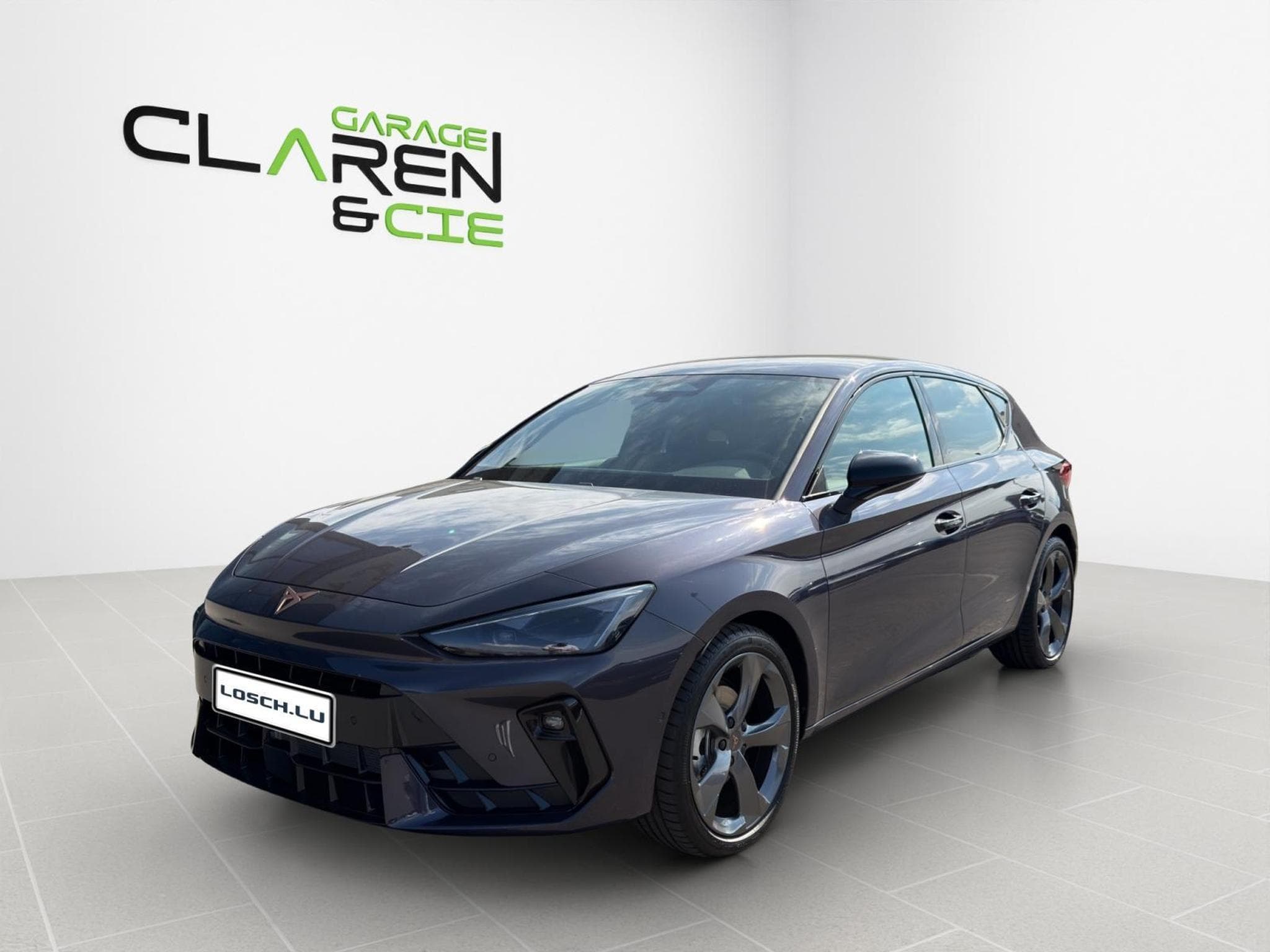 Cupra Leon eTSI (2026) - Photo 1