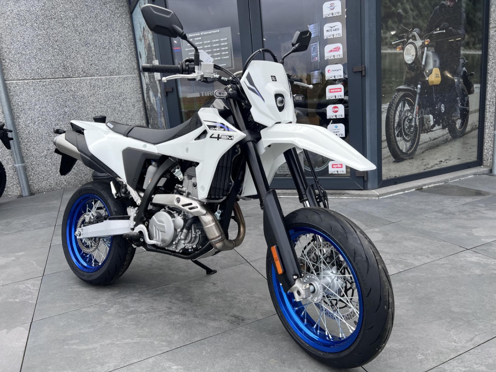 Suzuki DR-Z 400 Supermotard (2026) - Photo 7