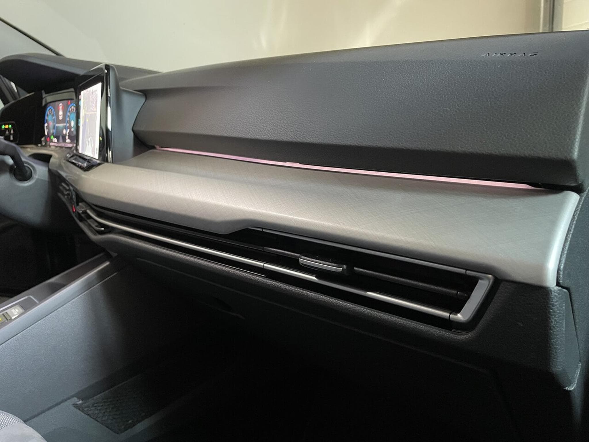 VW Golf VIII 1.0 eTSI 110 DSG GPS CARPLAY VIRTUAL COCKPIT (2021) - Photo 8