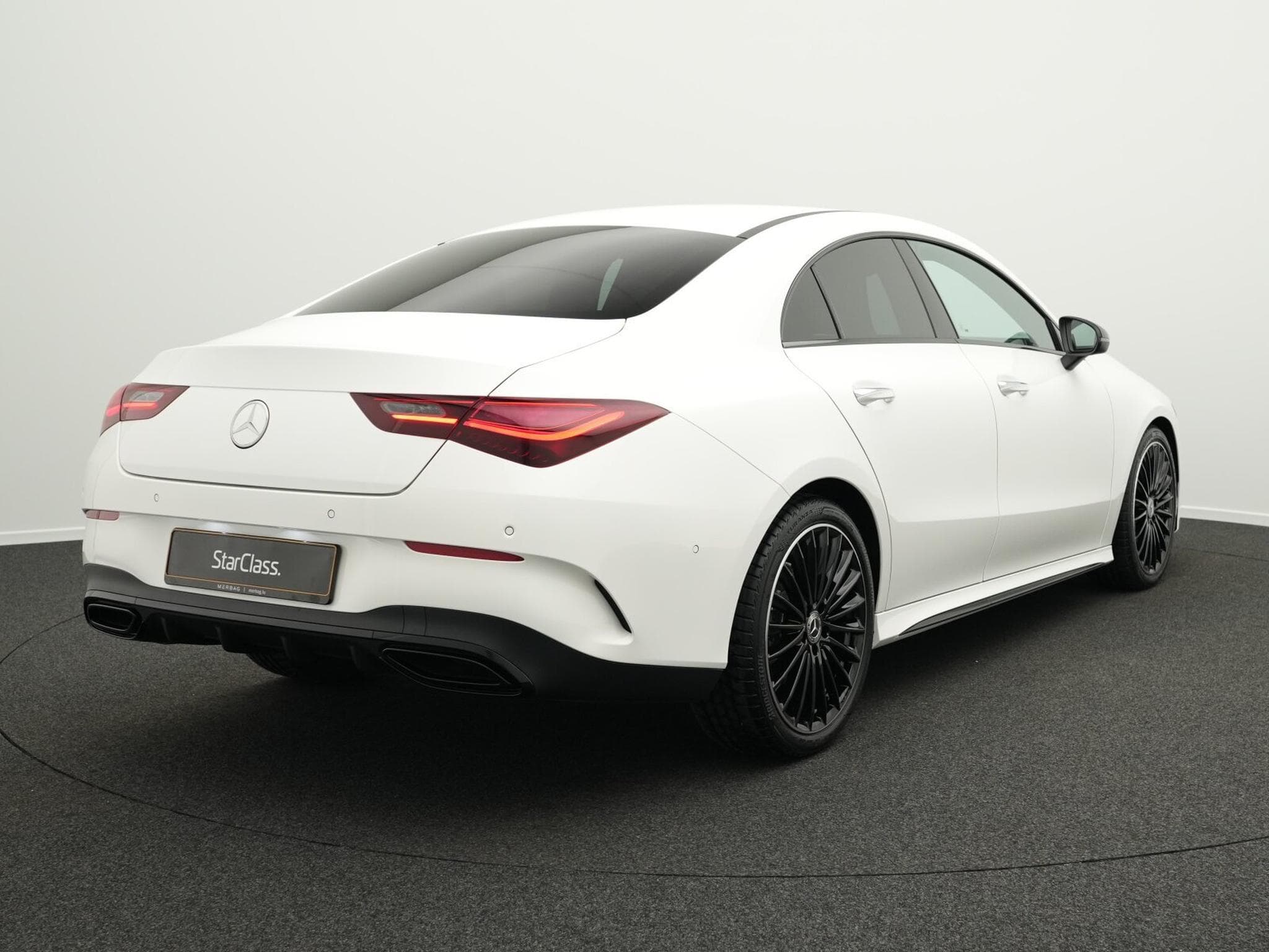 Mercedes CLA 200 Coupé AMG-Line Multi+Night+19"+Ambi (2025) - Photo 3