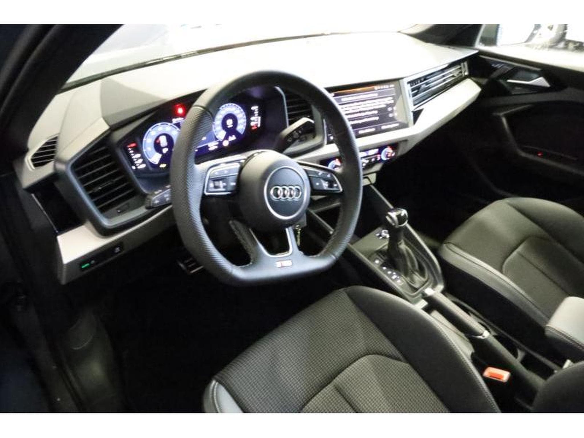 Audi A1 Advanced (2026) - Photo 19