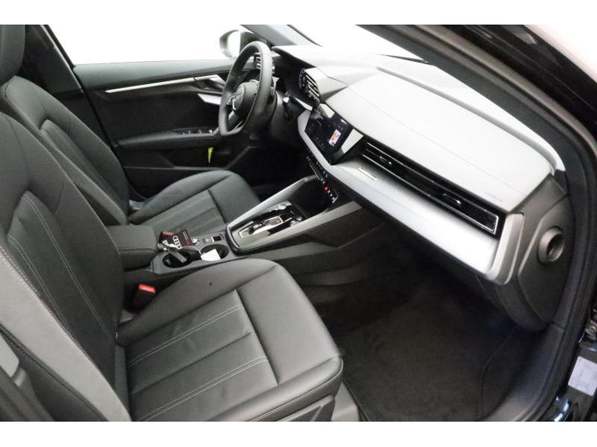 Audi A3 Sportback (2026) - Photo 9