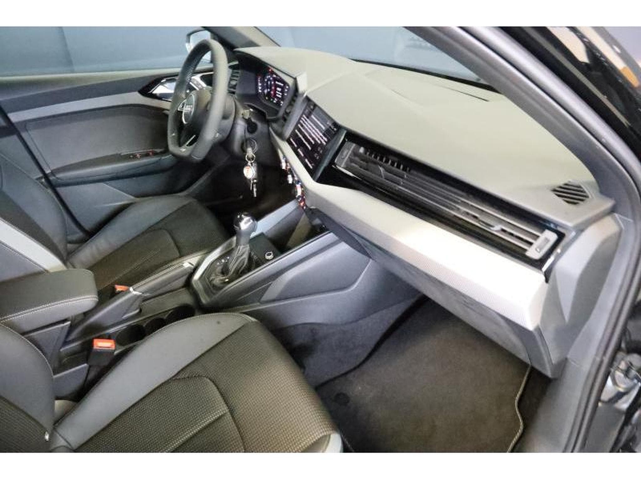 Audi A1 Advanced (2026) - Photo 10