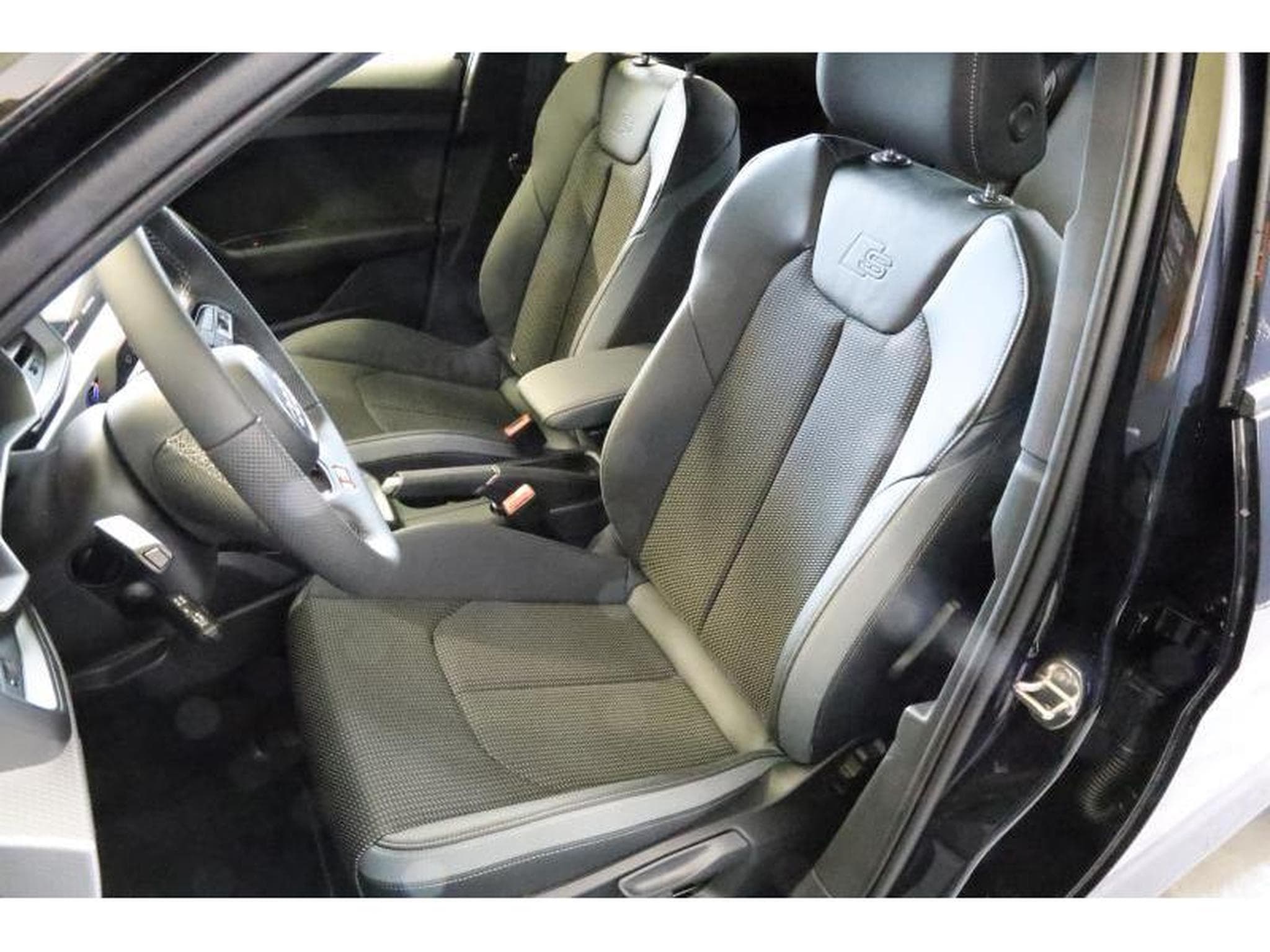 Audi A1 Advanced (2026) - Photo 4