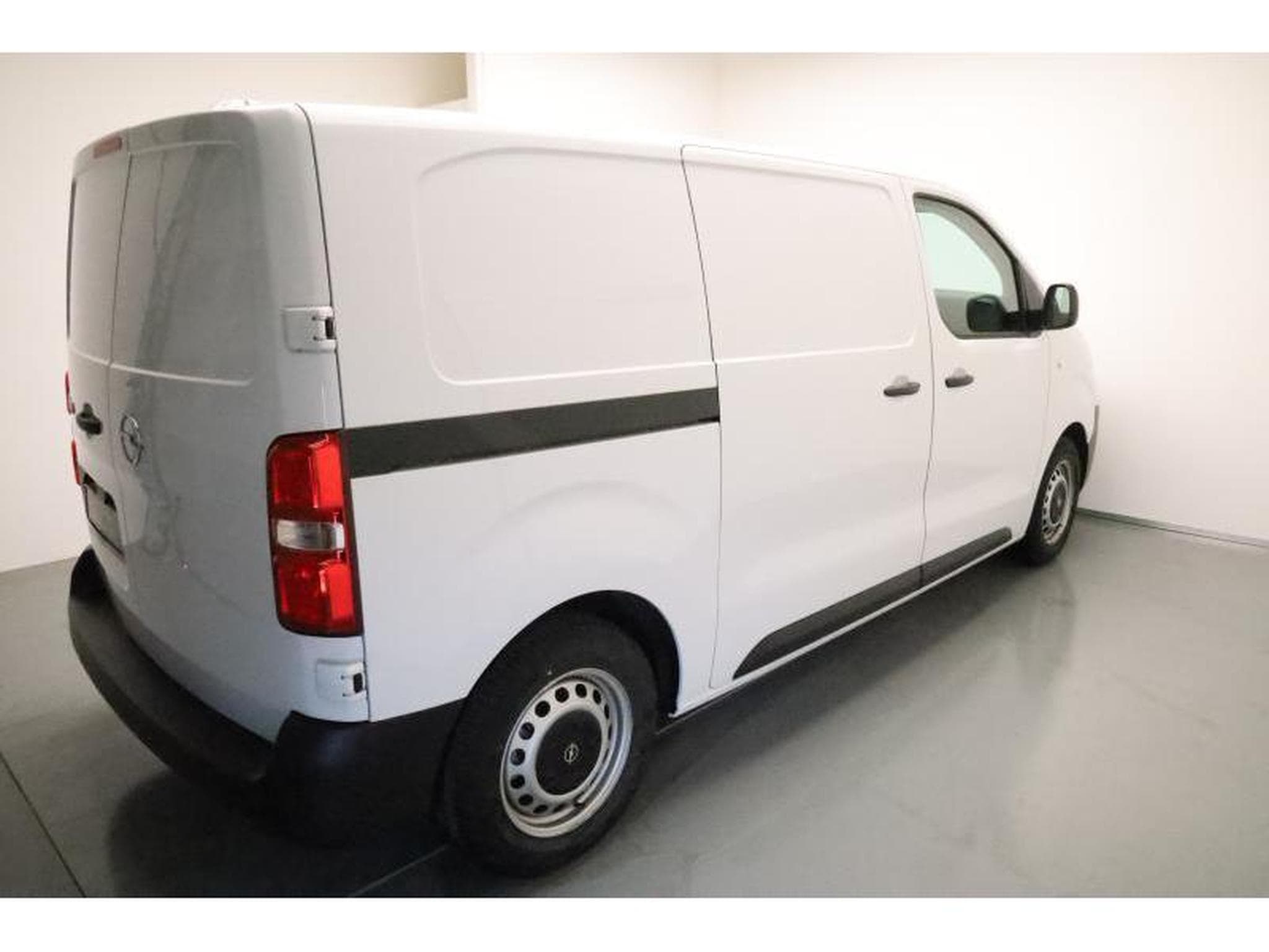 Opel Vivaro C (2025) - Photo 12