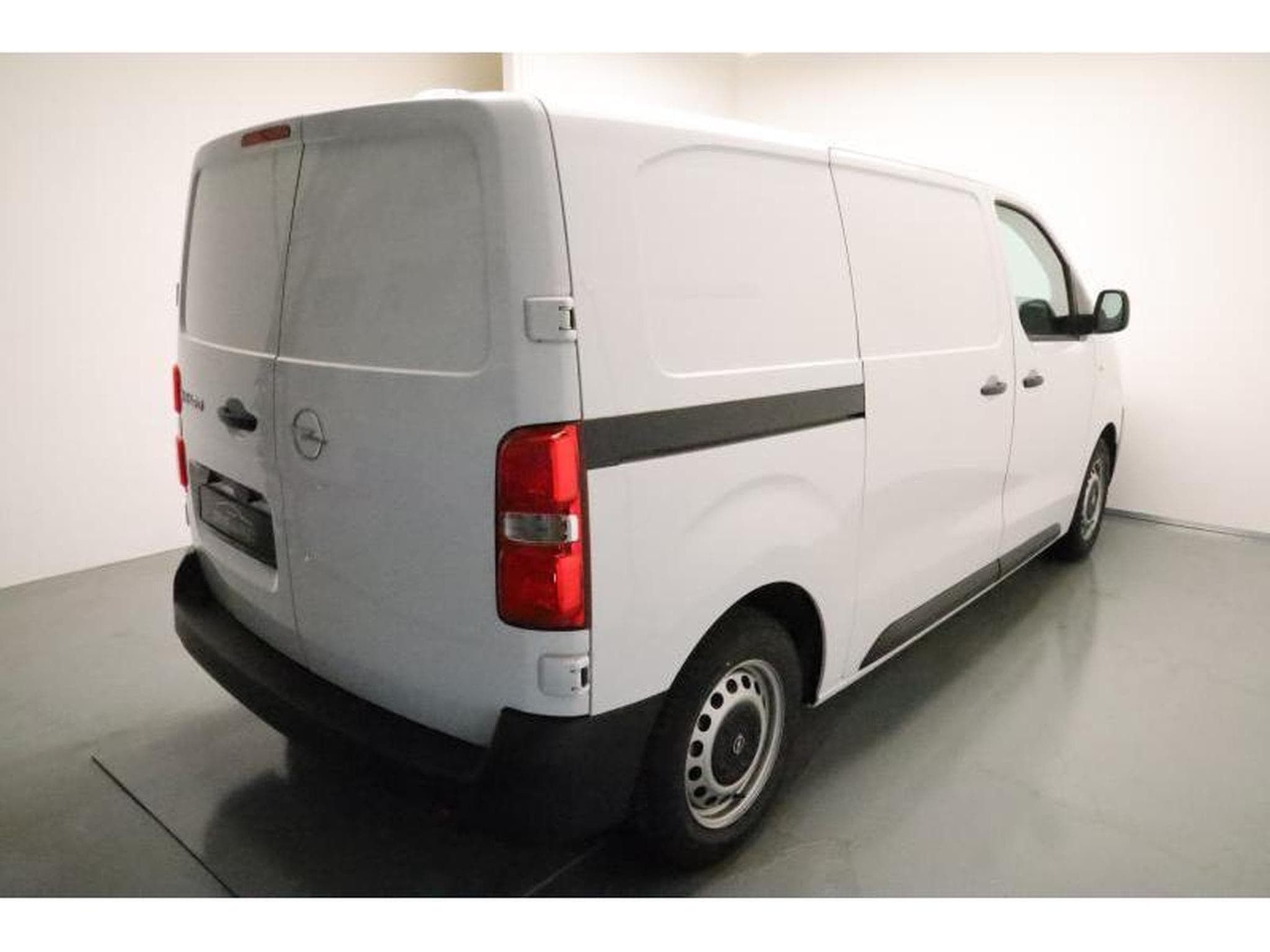 Opel Vivaro C (2025) - Photo 13
