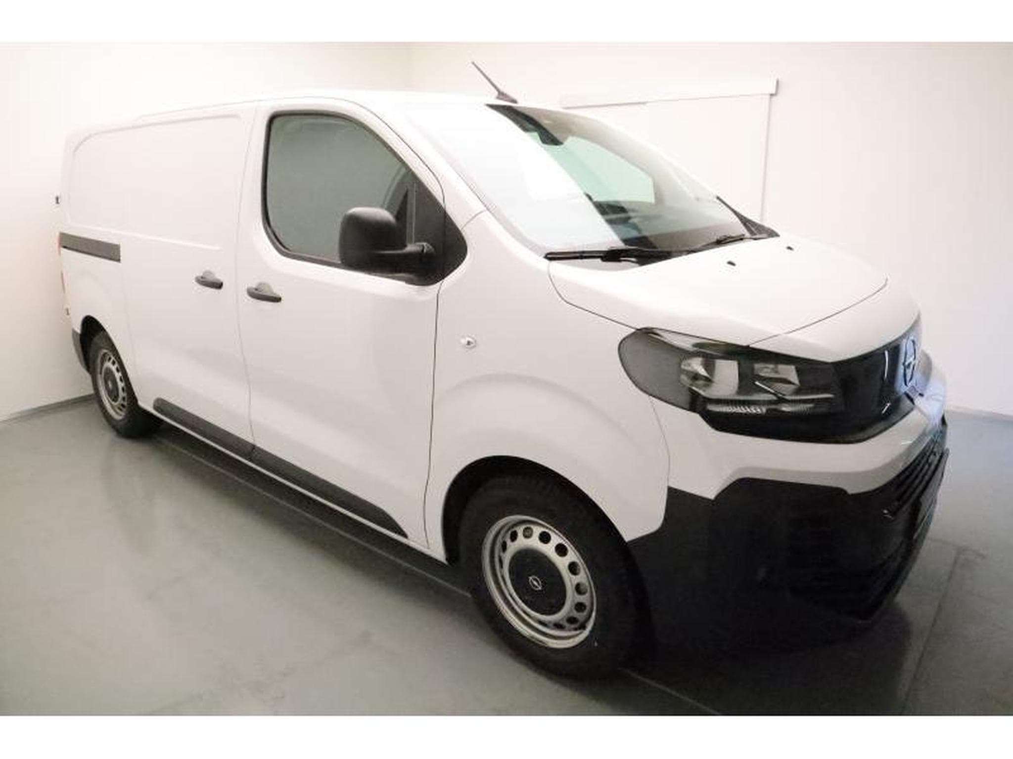 Opel Vivaro C (2025) - Photo 24