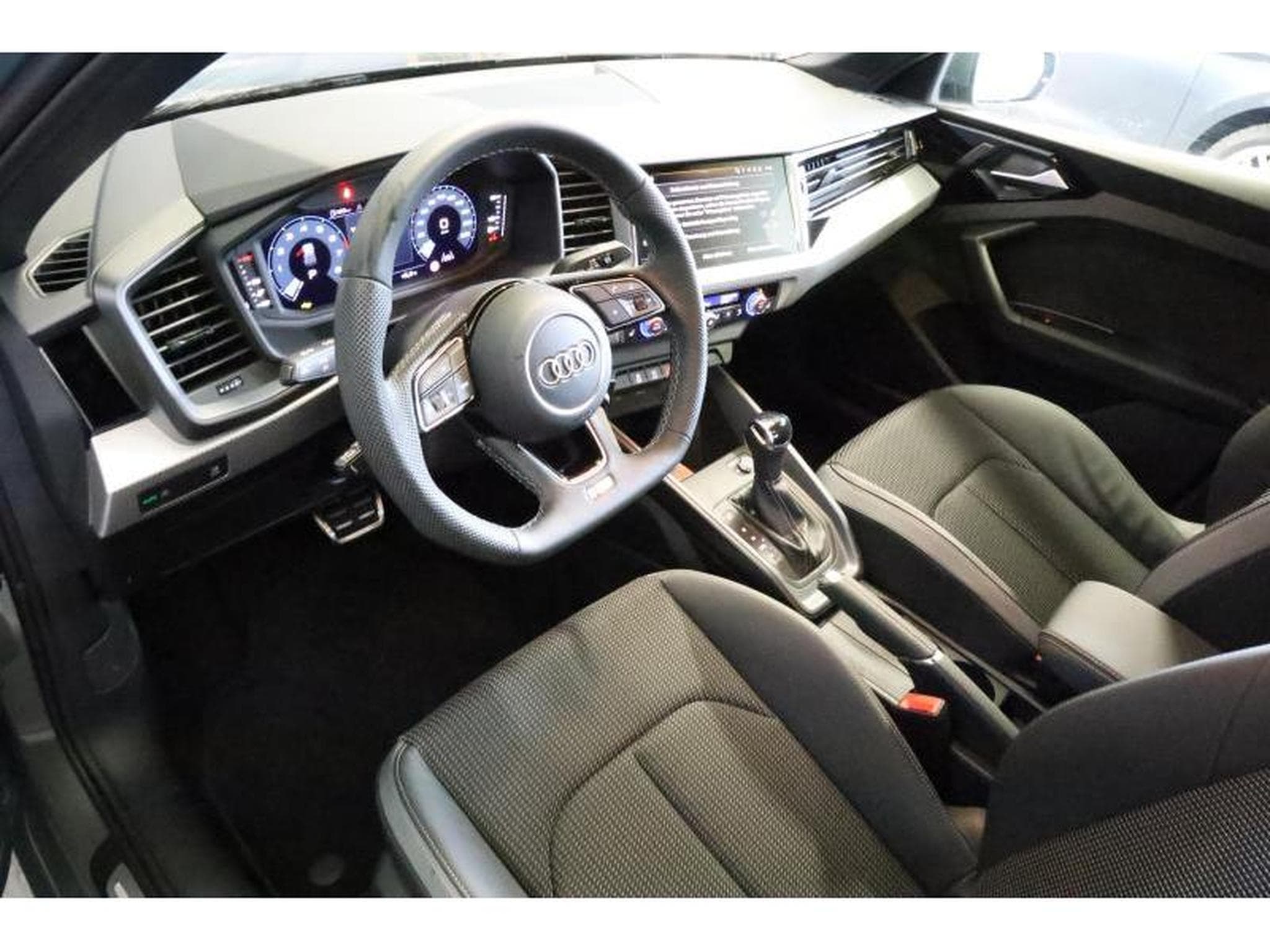 Audi A1 Advanced (2026) - Photo 12