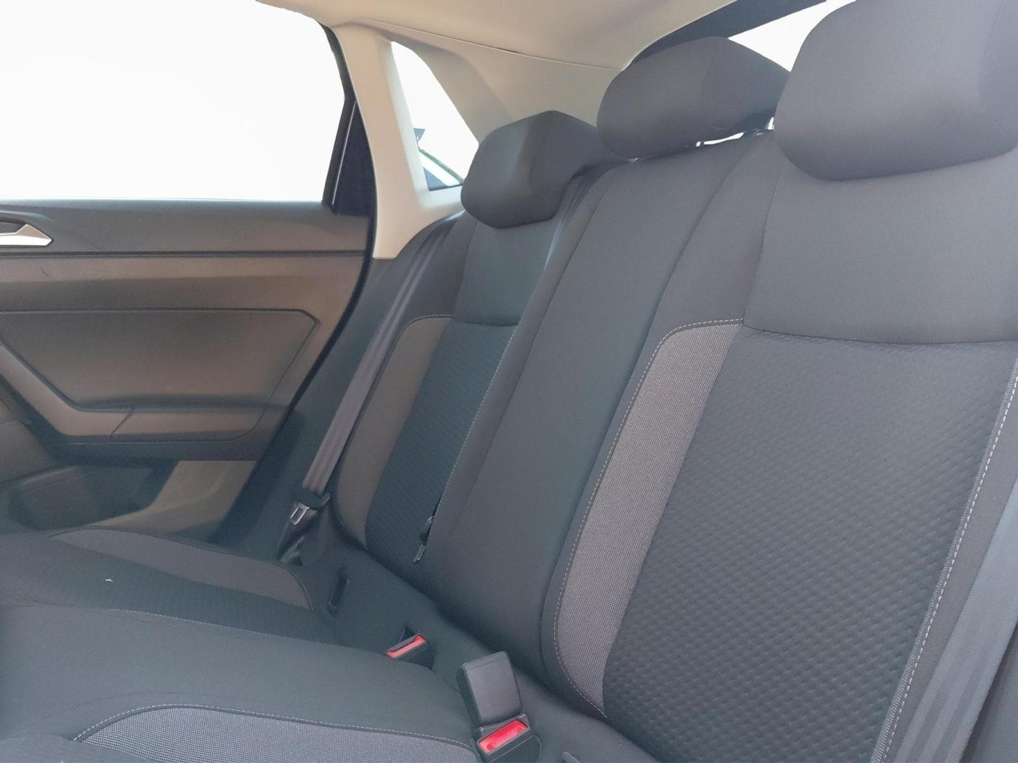 VW Polo Life (2025) - Photo 18