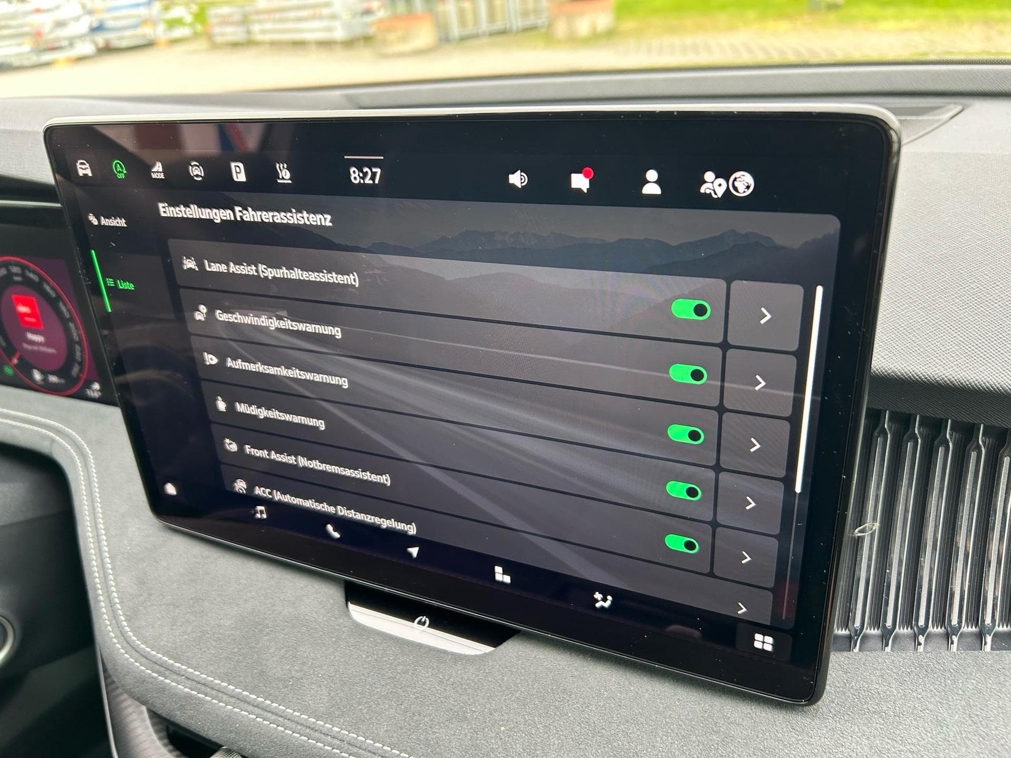 Skoda Superb Sportline (2026) - Photo 12