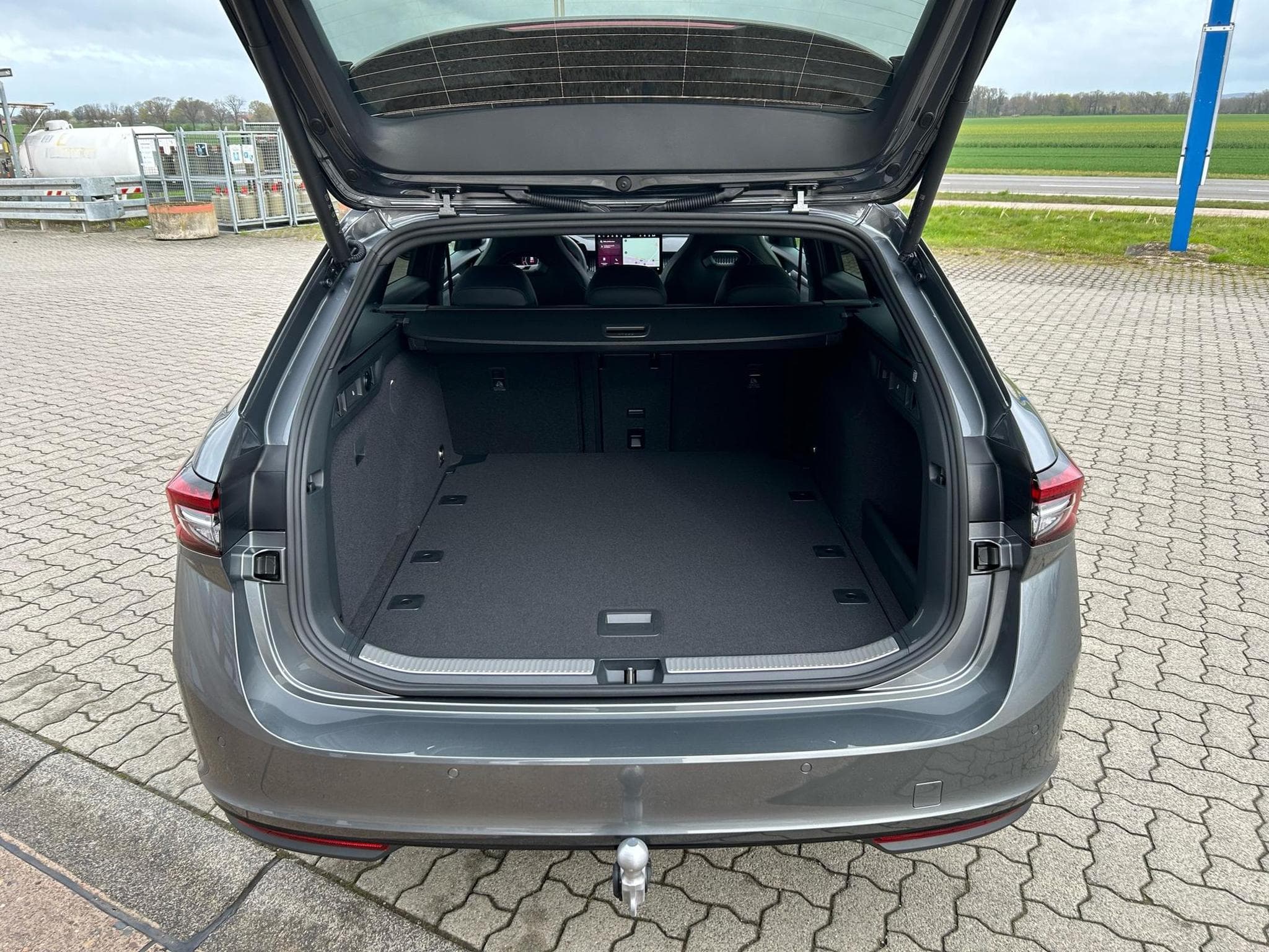 Skoda Superb Sportline (2026) - Photo 18