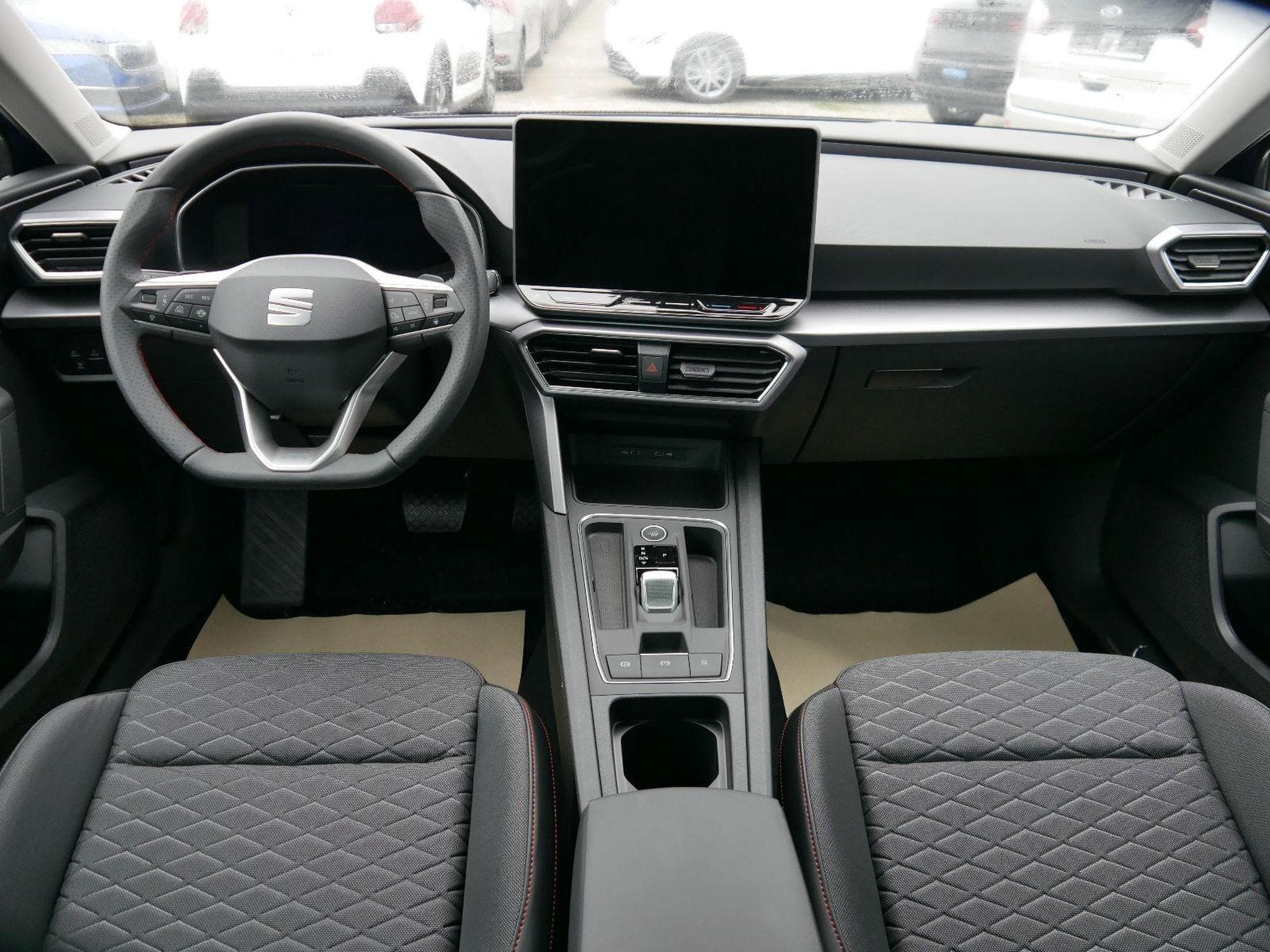 Seat Leon FR 2.0 TDI DSG (2026) - Photo 10