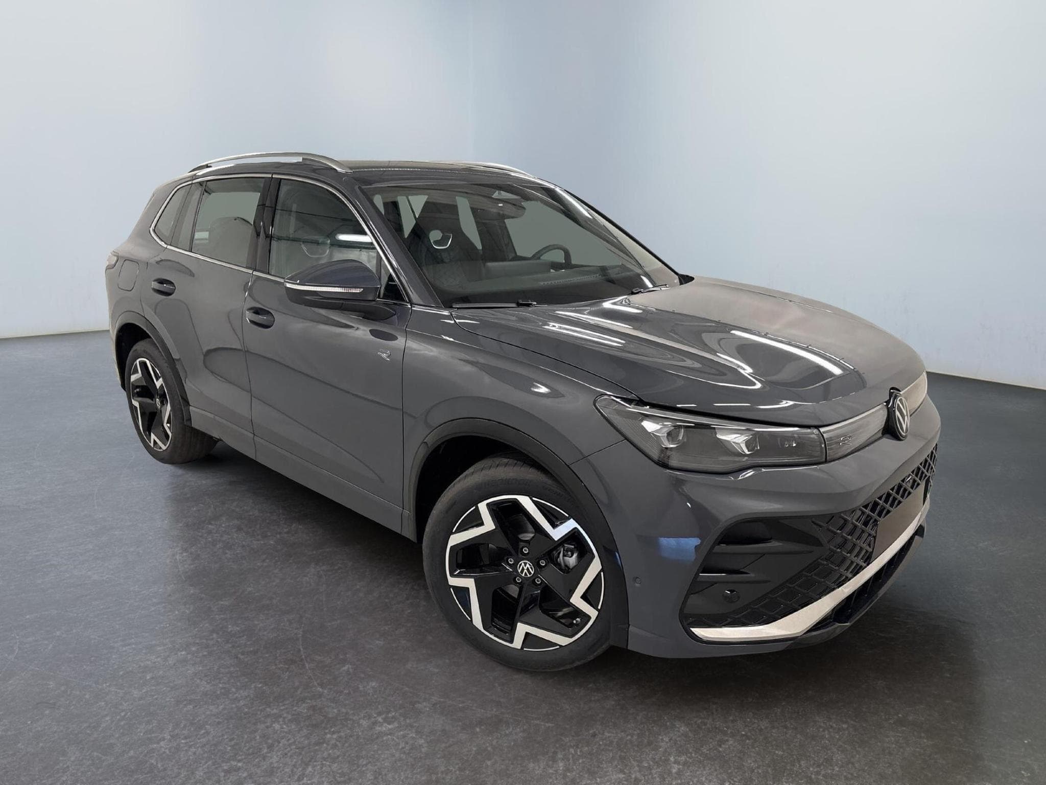 VW Tiguan R-Line (2026) - Photo 1