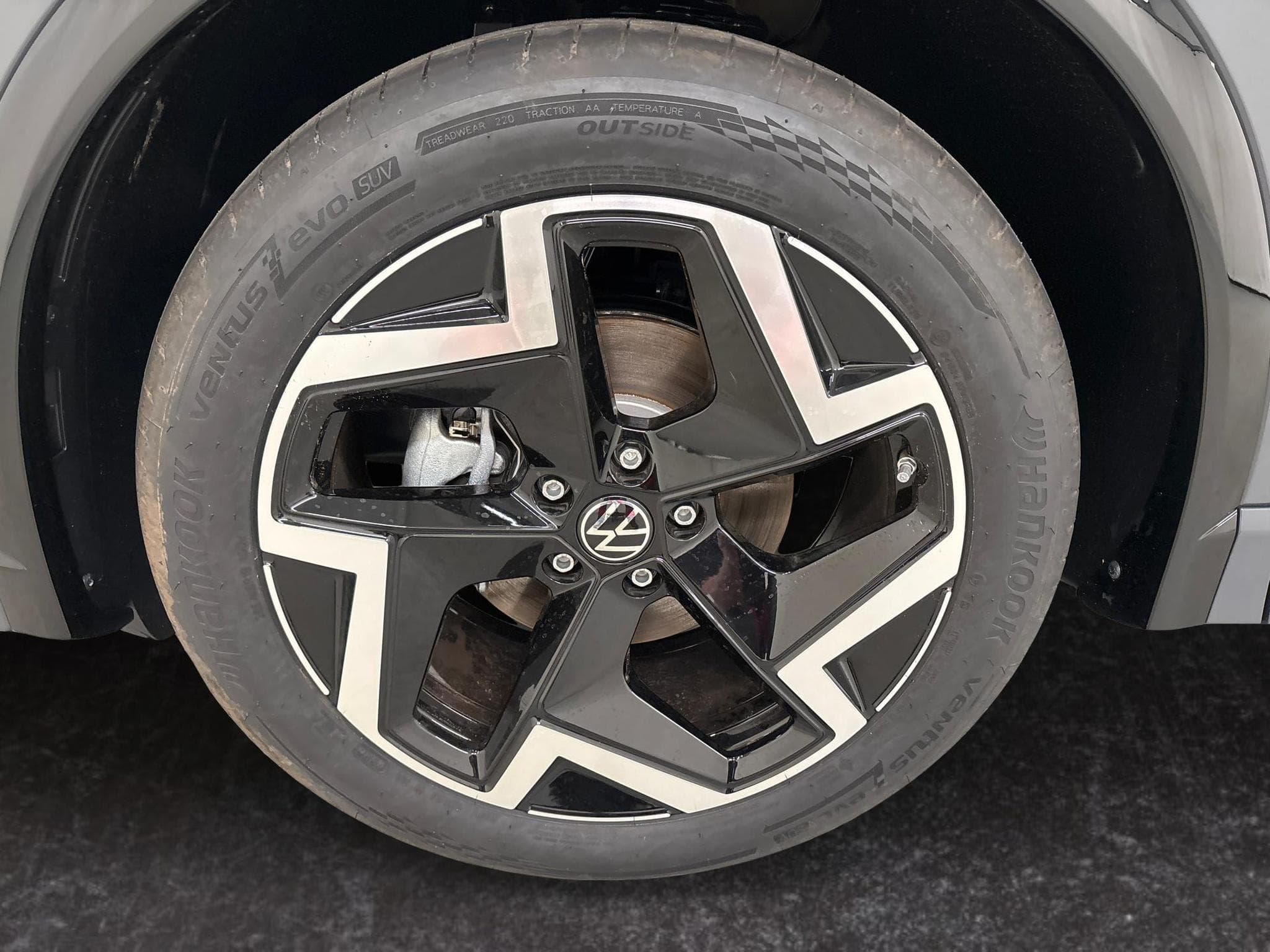 VW Tiguan R-Line (2026) - Photo 10