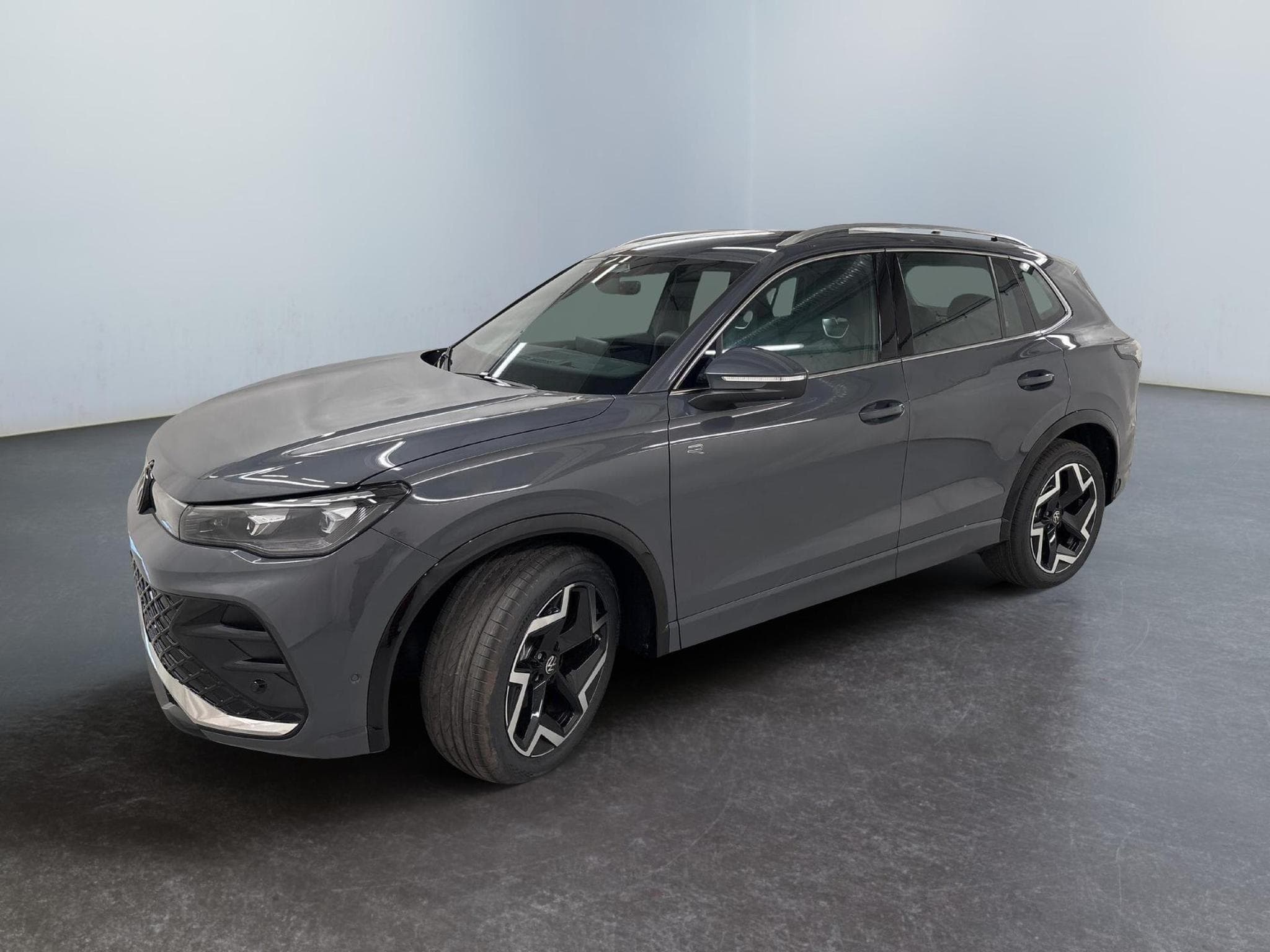 VW Tiguan R-Line (2026) - Photo 3