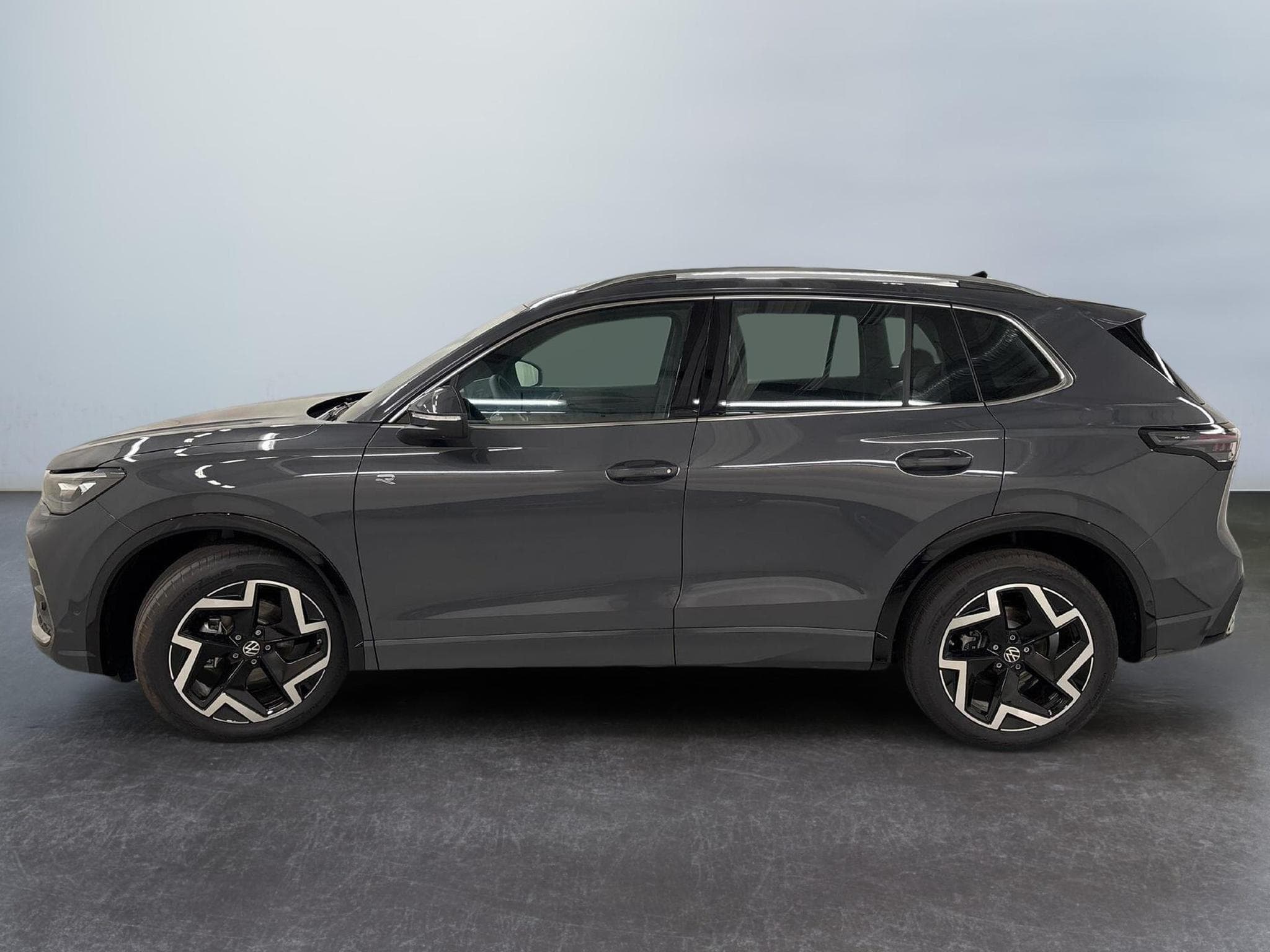 VW Tiguan R-Line (2026) - Photo 4