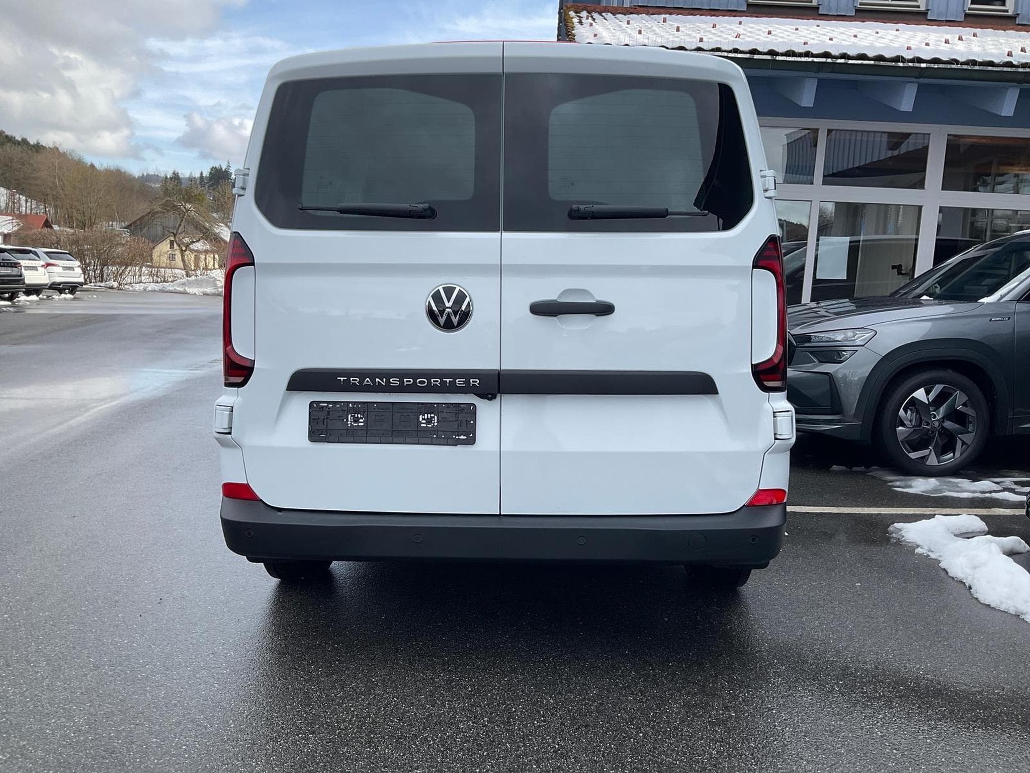VW T7 2.0 TDI 125 kW LR (2026) - Photo 5
