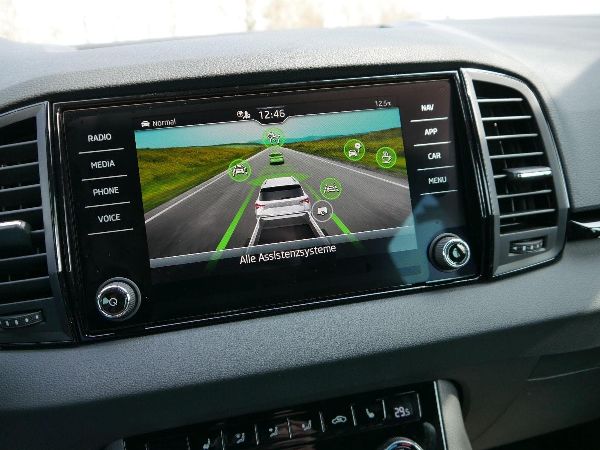 Skoda Karoq Sportline (2026) - Photo 14